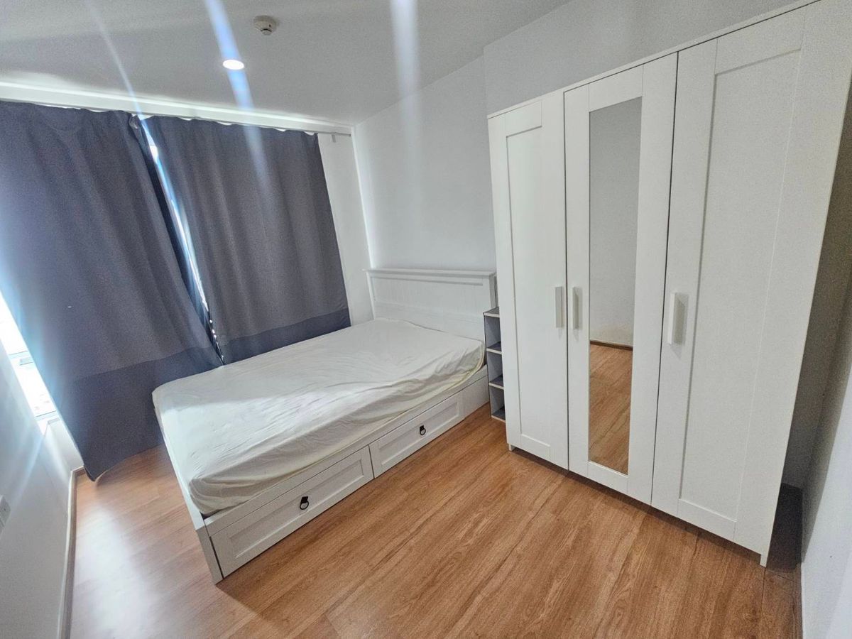 For RentCondoOnnut, Udomsuk : Beautiful room, make a new built -in cabinet for rent 1 bedroom, 1 bathroom, The Base Sukhumvit 77
