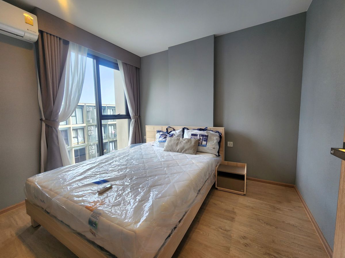 ให้เช่าคอนโดวงเวียนใหญ่ เจริญนคร : ไม่ว่างครับผม**สถานะตามภาพปกครับผม วิวสระน้ำ**ให้เช่า The Most อิสรภาพ ห้องชั้นบนสุดส่วนตัวที่สุด ไม่ร้อนแดดบ่าย สภาพใหม่มากพร้อมเข้าอยู่ SN517.4.181