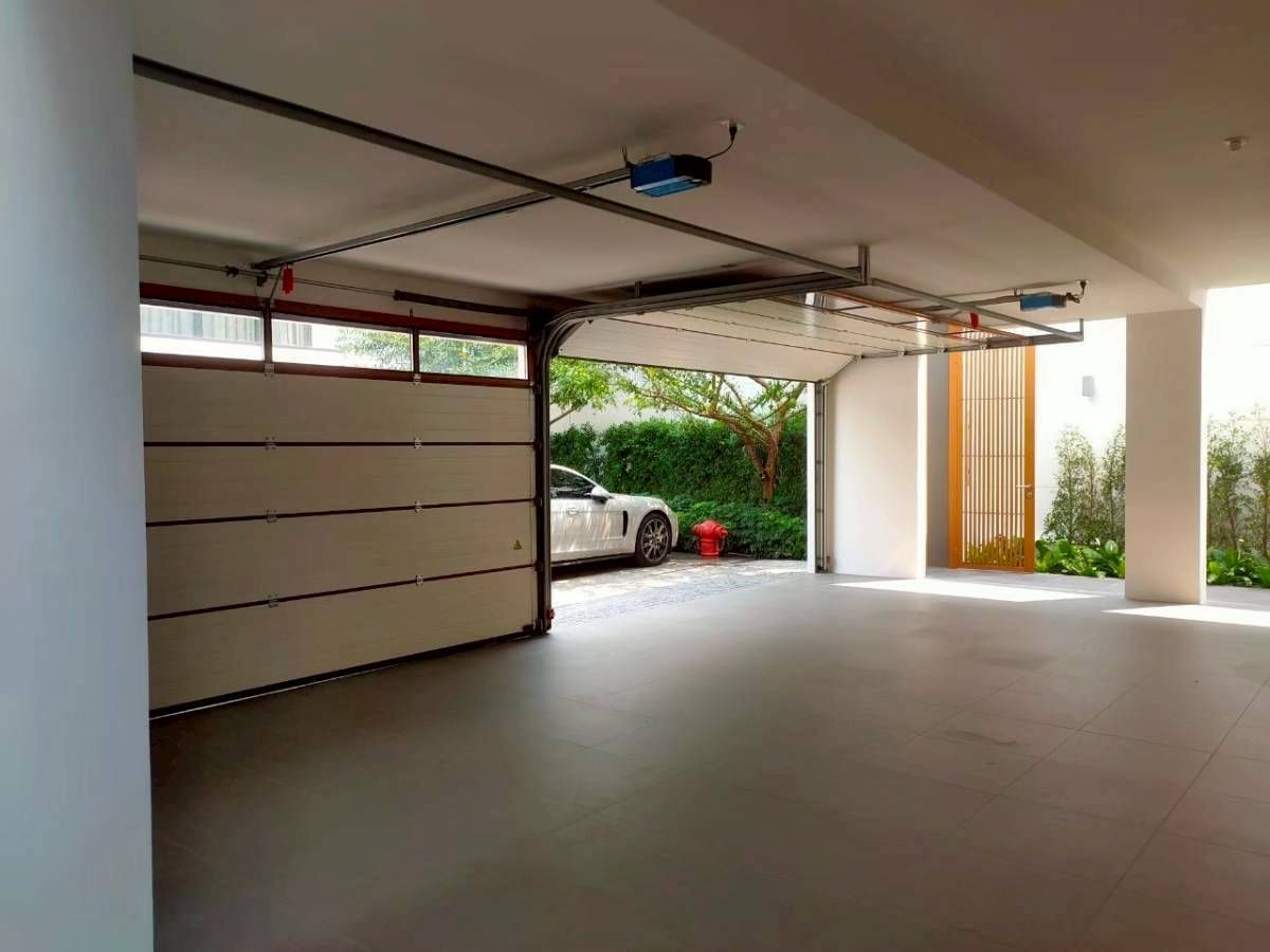 HouseKaset Nawamin,Ladplakao : • 𝐑𝐞𝐧𝐭/𝐒𝐚𝐥𝐞 • 𝐓𝐡𝐞 𝐏𝐫𝐢𝐦𝐚𝐫𝐲 𝐕 • 𝟒 𝐁𝐞𝐝 𝟕 𝐁𝐚𝐭𝐡 • 𝟕𝟔 𝐒𝐪.𝐖. • 𝐅𝐮𝐥𝐥𝐲-𝐅𝐮𝐫𝐧𝐢𝐬𝐡𝐞𝐝 + 𝐒𝐰𝐢𝐦𝐦𝐢𝐦𝐠 𝐏𝐨𝐨𝐥 •    𝐋𝐢𝐧𝐞 𝐈𝐃 : 𝐕𝐚𝐬𝐬𝐢𝐥𝐲