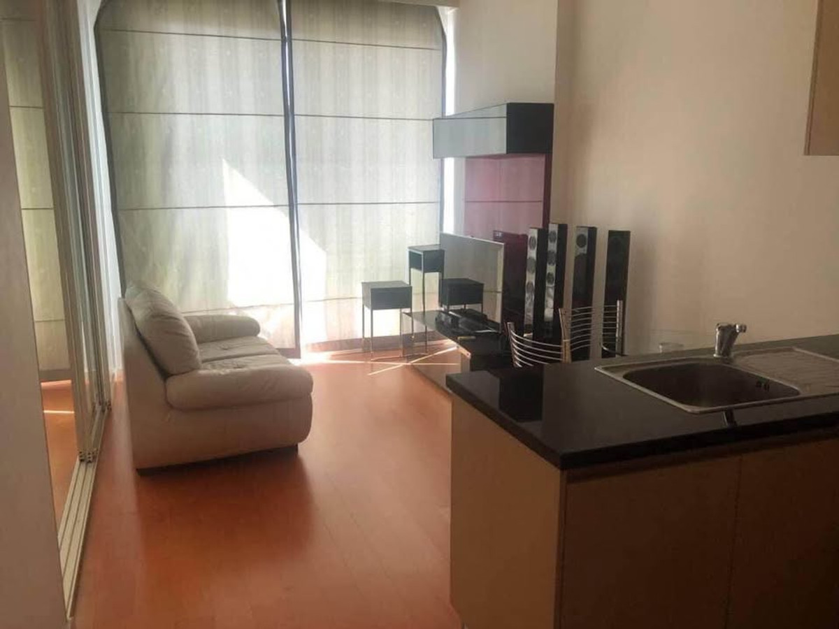 ห้องชั้นสูงวิวดี พร้อมอยู่⭐ให้เช่า Wind Ratchayothin (วินด์ รัชโยธิน) Loading...