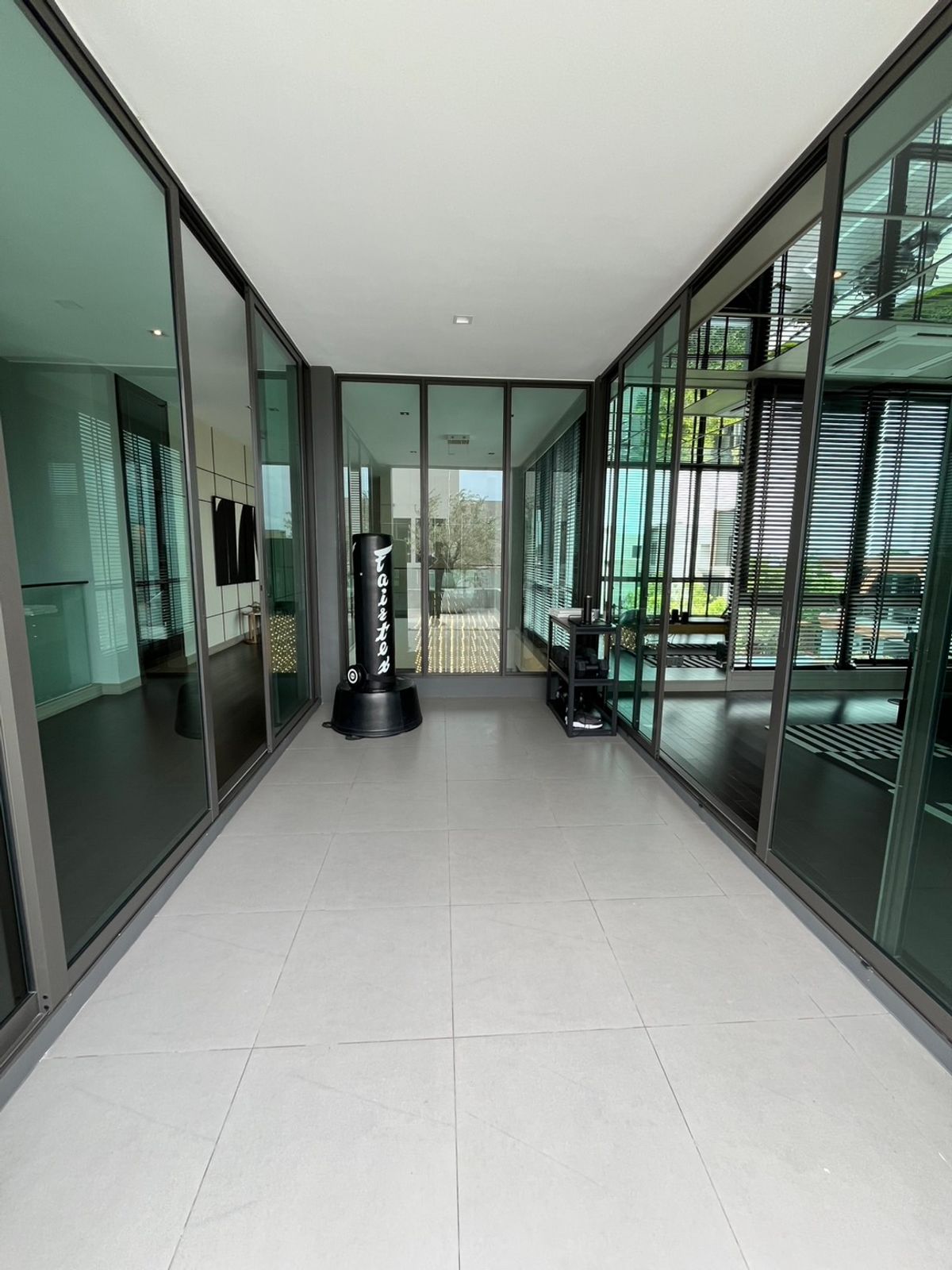 ขายบ้านลาดกระบัง สุวรรณภูมิ : 🏡 ขายบ้านเดี่ยว 3 ชั้น TYPE BETHESDA โครงการ Grand Bangkok Boulevard Yard บางนา — บ้านหรูระดับ Super Luxury ที่สุดแห่งความสง่างาม