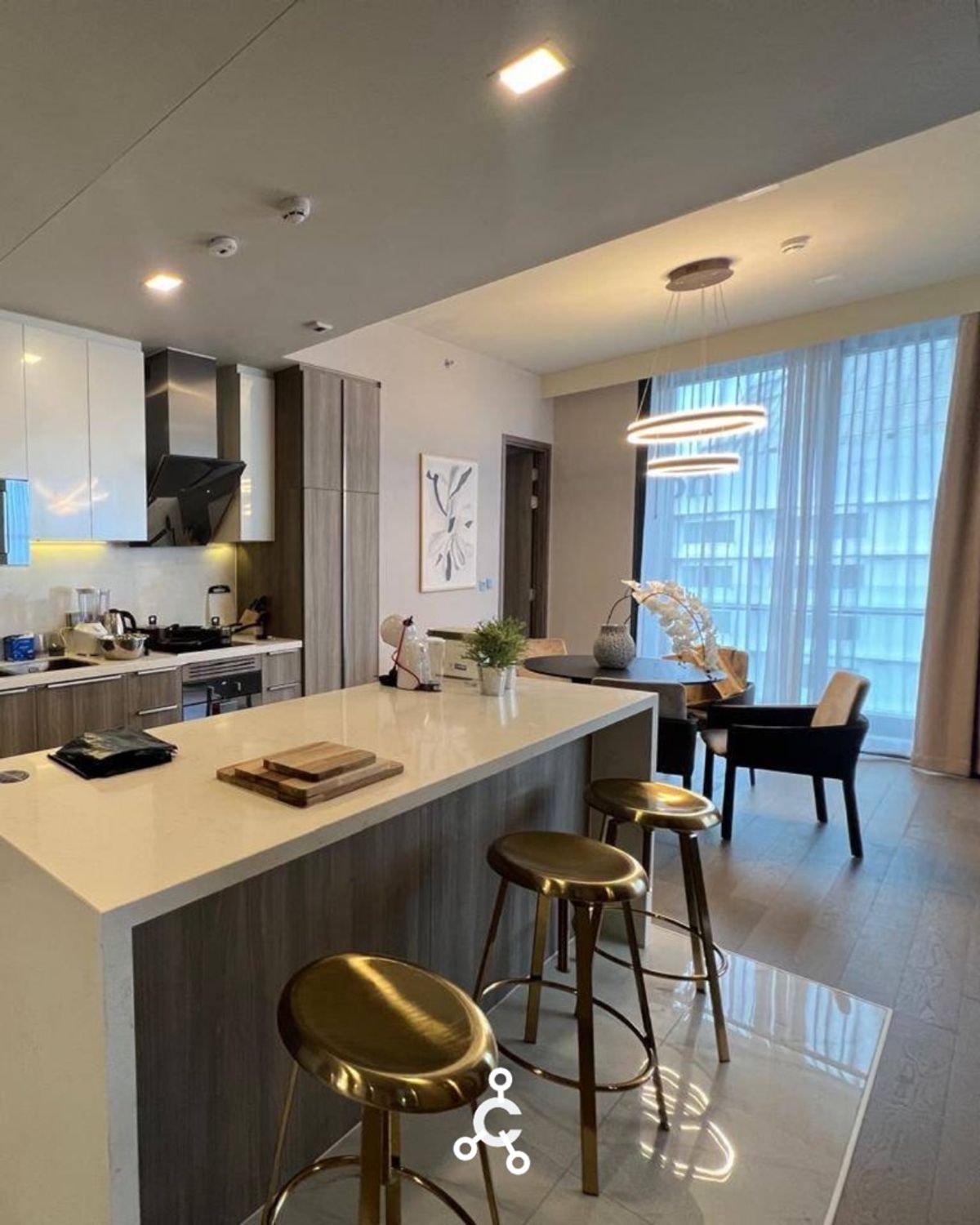 ให้เช่าคอนโดสุขุมวิท อโศก ทองหล่อ : Live the Super Luxury Life — In the Heart of Asoke at Celes Asoke