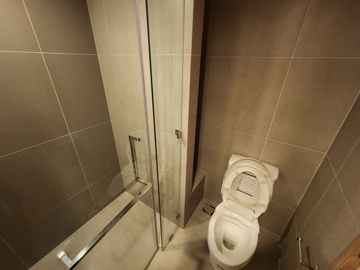 ให้เช่าคอนโดวงเวียนใหญ่ เจริญนคร : ไม่ว่างครับผม**สถานะตามภาพปกครับผม วิวสระน้ำ**ให้เช่า The Most อิสรภาพ ห้องชั้นบนสุดส่วนตัวที่สุด ไม่ร้อนแดดบ่าย สภาพใหม่มากพร้อมเข้าอยู่ SN517.4.181