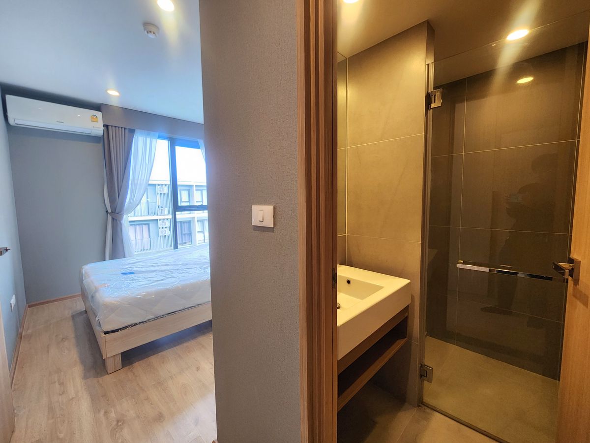 ให้เช่าคอนโดวงเวียนใหญ่ เจริญนคร : ไม่ว่างครับผม**สถานะตามภาพปกครับผม วิวสระน้ำ**ให้เช่า The Most อิสรภาพ ห้องชั้นบนสุดส่วนตัวที่สุด ไม่ร้อนแดดบ่าย สภาพใหม่มากพร้อมเข้าอยู่ SN517.4.181