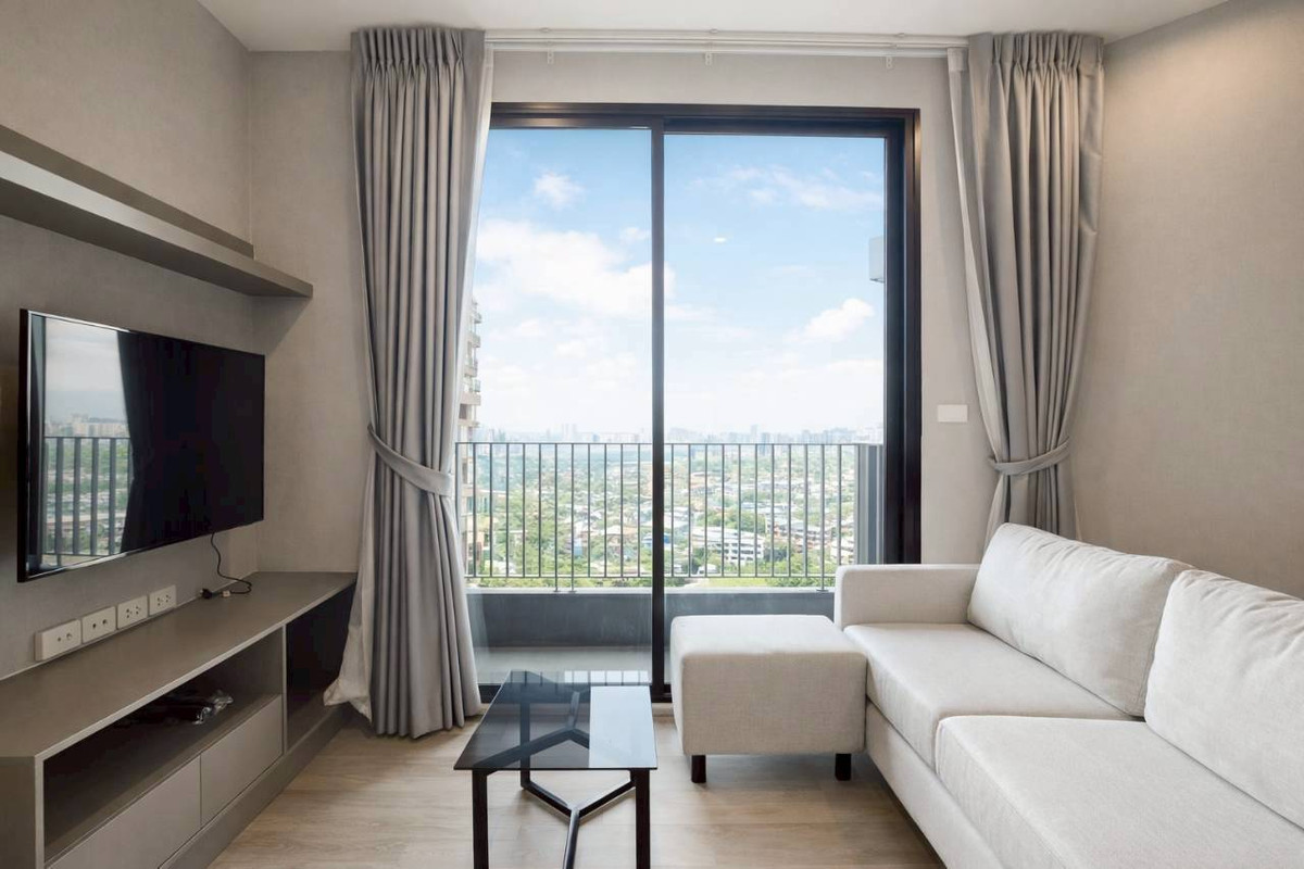 For RentCondoBangna, Bearing, Lasalle : New⭐ New room for RENT Condo 1 Bedroom ❤ IDEO Mobi Sukhumvit EastPoint 39 sqm. 18,000 baht.