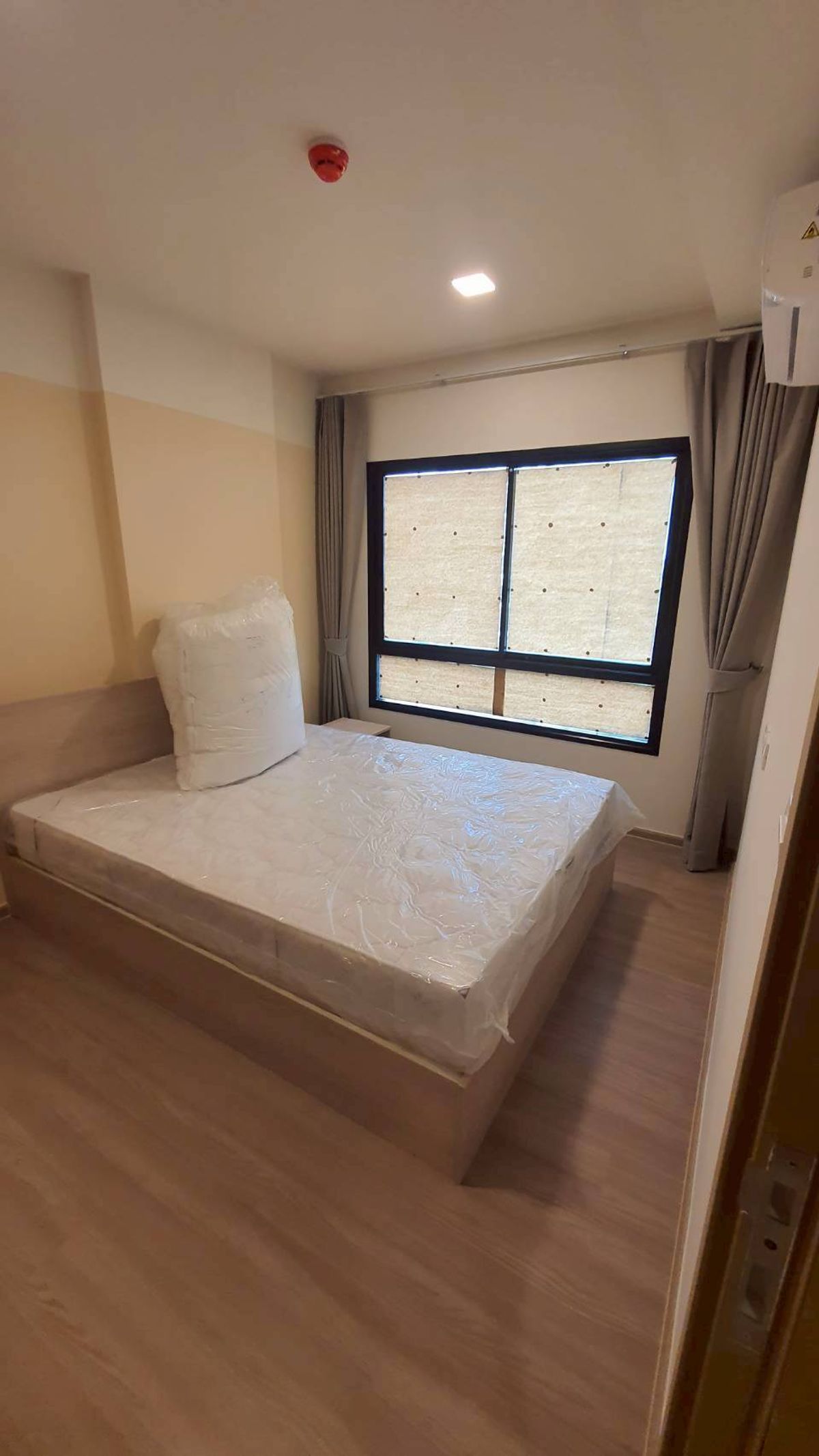 For RentCondoPattaya, Bangsaen, Chonburi : ✨ Condo for rent‼ ️ 𝗗𝗖𝗼𝗻𝗱𝗼 𝗗𝗖𝗼𝗻𝗱𝗼 Bangsaen from Sansiri 🏢 The newest condo in Bangsaen zone 🔥 Rental 12,000 baht/month