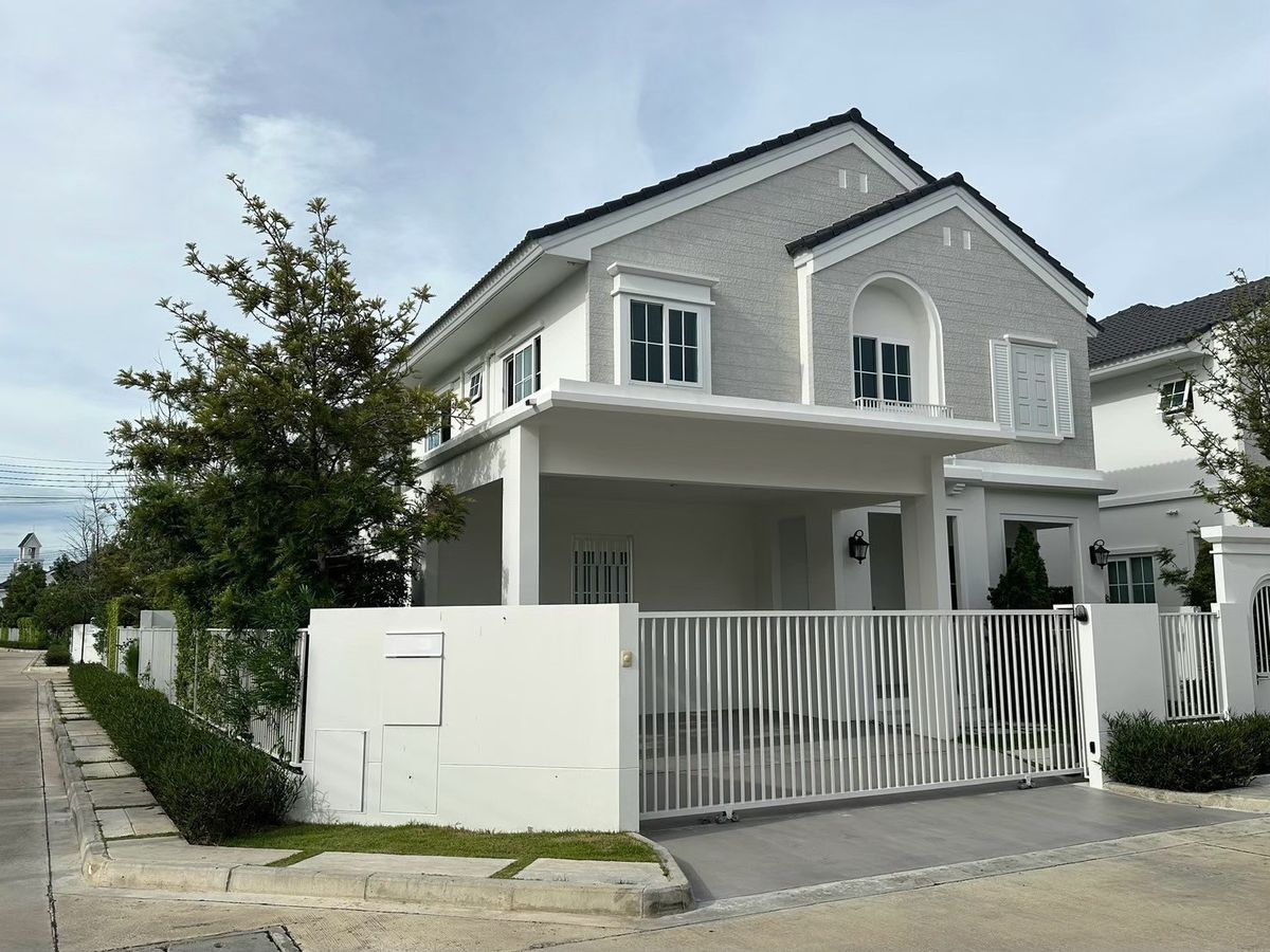 For RentHouseBangna, Bearing, Lasalle : Ret: H2316🏡 Chaiyapruek Bangna Km.15 Nearby: American International School