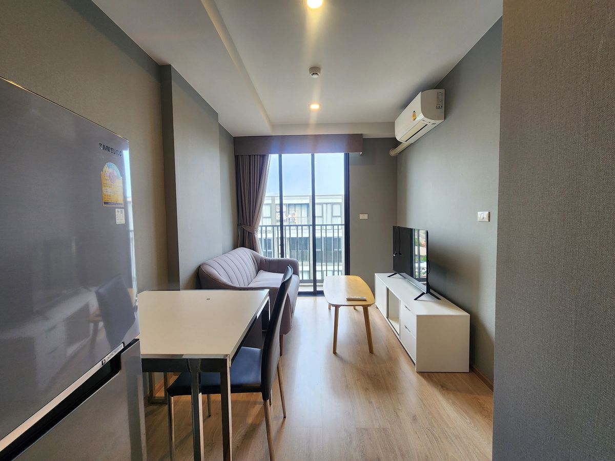 ให้เช่าคอนโดวงเวียนใหญ่ เจริญนคร : ไม่ว่างครับผม**สถานะตามภาพปกครับผม วิวสระน้ำ**ให้เช่า The Most อิสรภาพ ห้องชั้นบนสุดส่วนตัวที่สุด ไม่ร้อนแดดบ่าย สภาพใหม่มากพร้อมเข้าอยู่ SN517.4.181