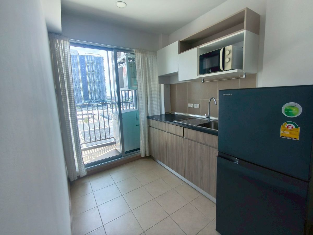 For RentCondoSamut Prakan,Samrong : Condo for rent Supalai Veranda Sukhumvit 117  Make an appointment to view the room 👉line: @pfbkk