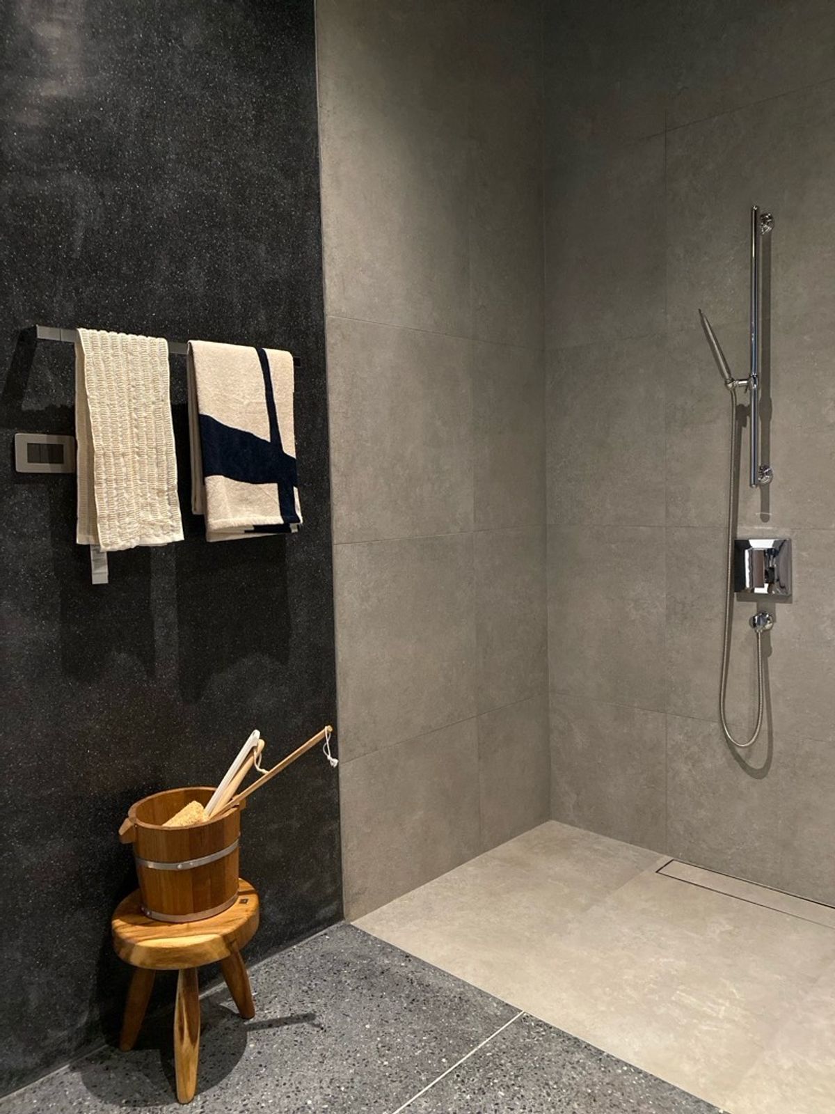 For SaleHouseKaset Nawamin,Ladplakao : 💎 Pinning luxury - superior in every dimension, The Primary V Kaset-Nawamin, a very exclusive project, only 18 houses in a high potential area, with only the last 7 remaining for those who are ready. “Choose the best”