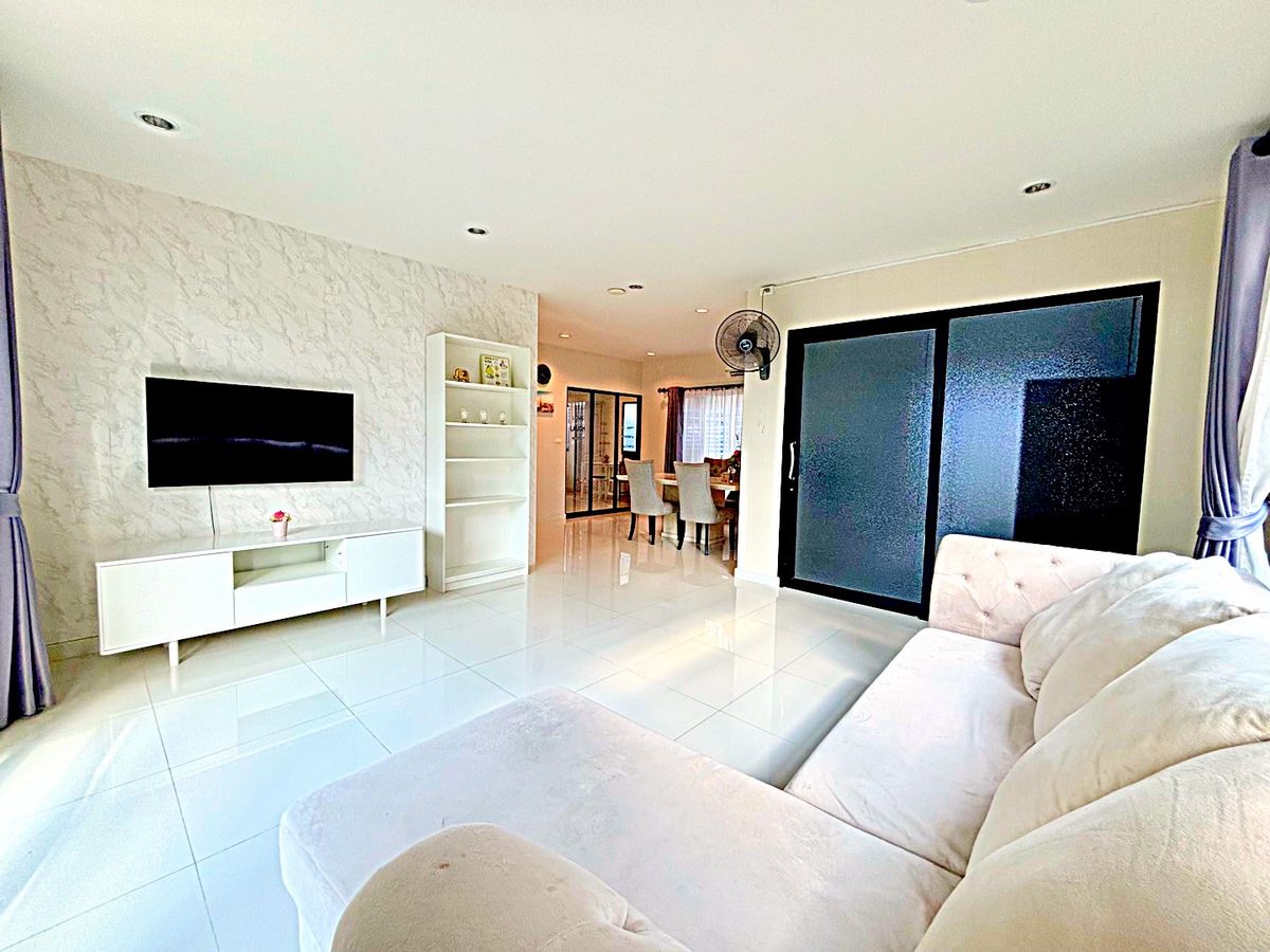 For RentHouseSamut Prakan,Samrong : 🏡 House for rent, Passorn Press-Bangna Suvarnabhumi S2501-786