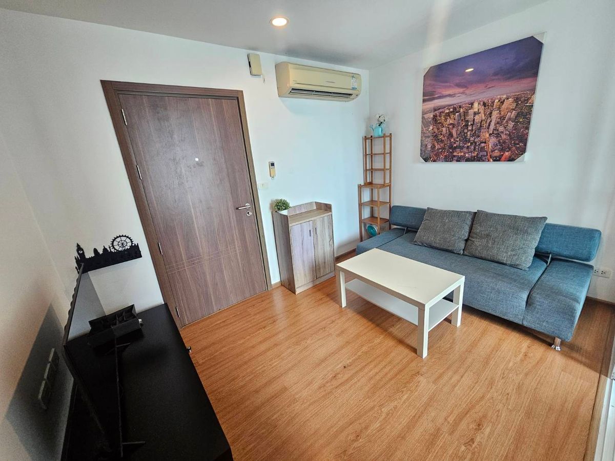 For RentCondoOnnut, Udomsuk : Beautiful room, make a new built -in cabinet for rent 1 bedroom, 1 bathroom, The Base Sukhumvit 77