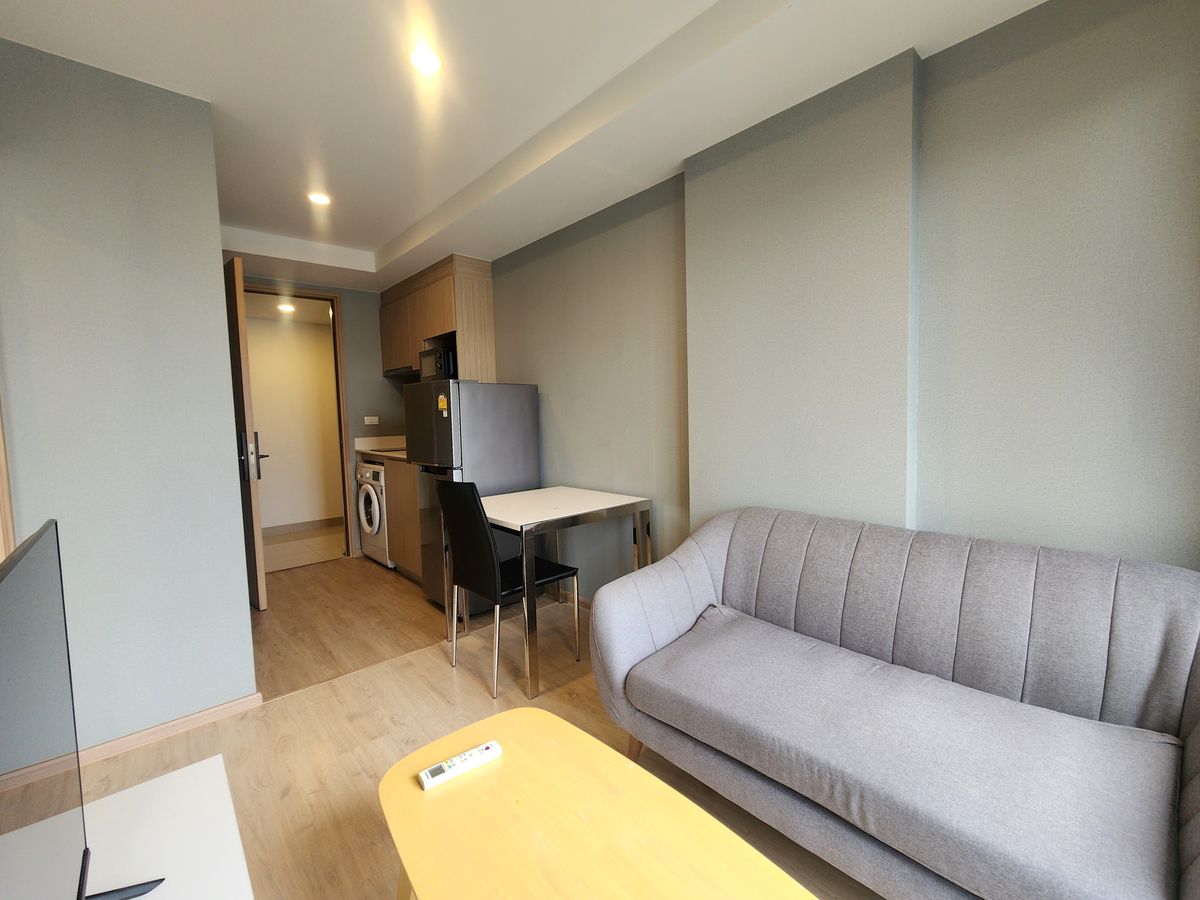 ให้เช่าคอนโดวงเวียนใหญ่ เจริญนคร : ไม่ว่างครับผม**สถานะตามภาพปกครับผม วิวสระน้ำ**ให้เช่า The Most อิสรภาพ ห้องชั้นบนสุดส่วนตัวที่สุด ไม่ร้อนแดดบ่าย สภาพใหม่มากพร้อมเข้าอยู่ SN517.4.181