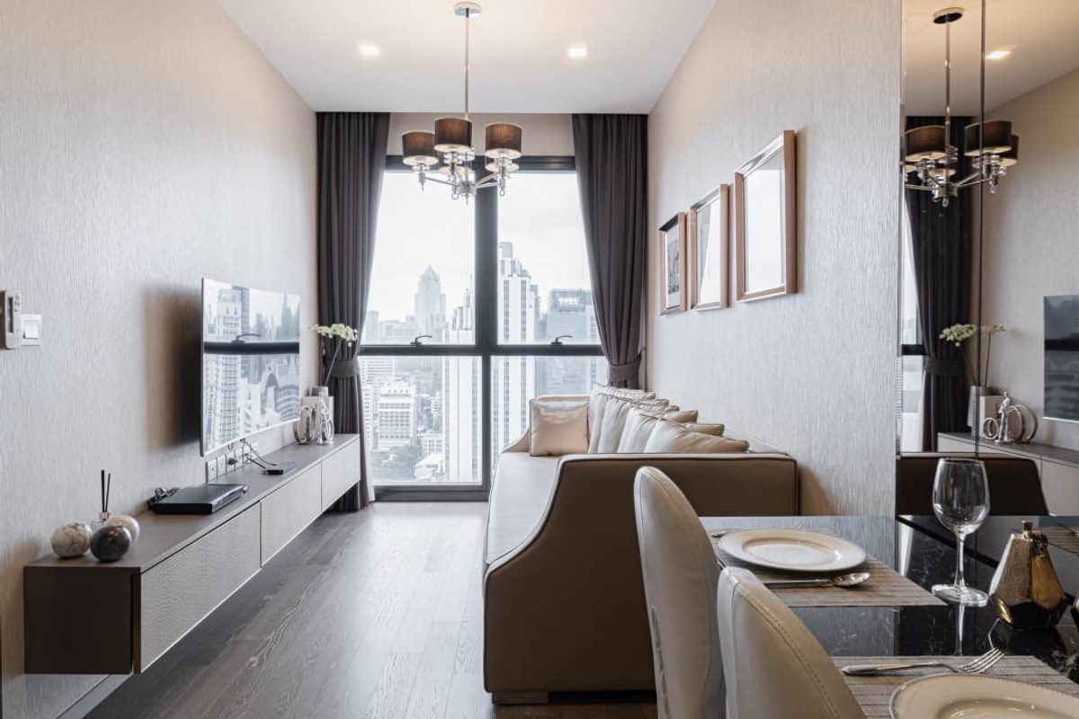 For RentCondoSukhumvit, Asoke, Thonglor : Ashton Asoke – Luxury 1BR | 30 SQ.M., Fully Equipped, Prime Asoke Location