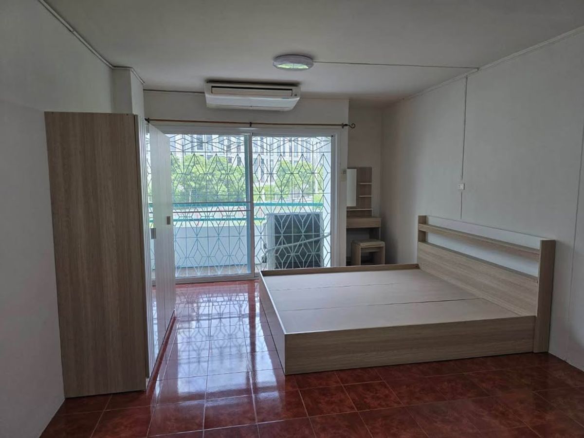 ขายคอนโดพัฒนาการ ศรีนครินทร์ : (รหัส SM1325) ขายคอนโด Baan chom dao condominium : บ้านชมดาว คอนโดมิเนียม ใกล้BTS อ่อนนุช