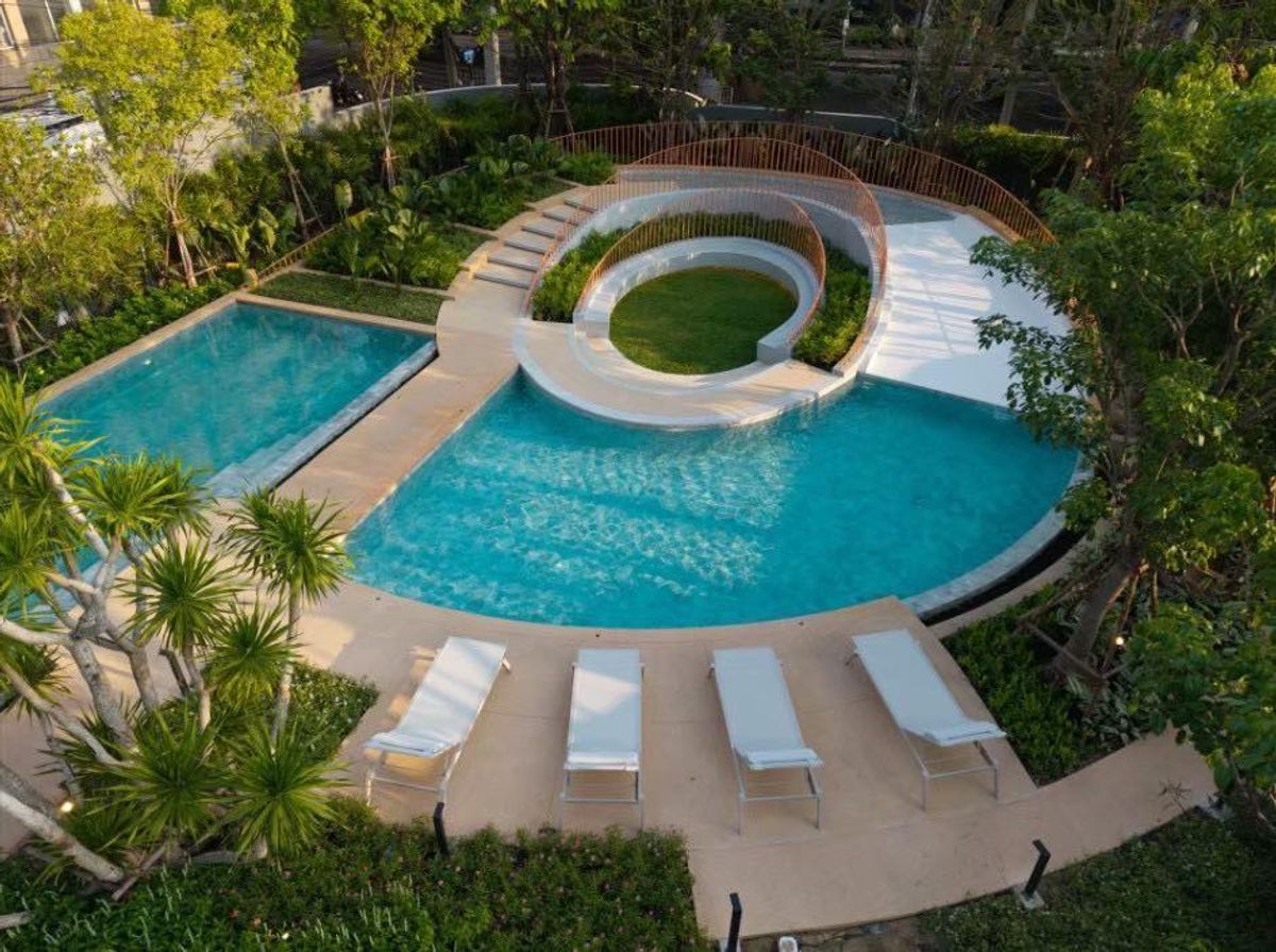 ให้เช่าคอนโดเสรีไทย-นิด้า : ให้เช่า Ideo รามคำแหง - ลำสาลี สเตชั่น ห้องแต่งสวย เฟอร์ครบ พร้อมเข้าอยู่ ราคา 12000 ฿