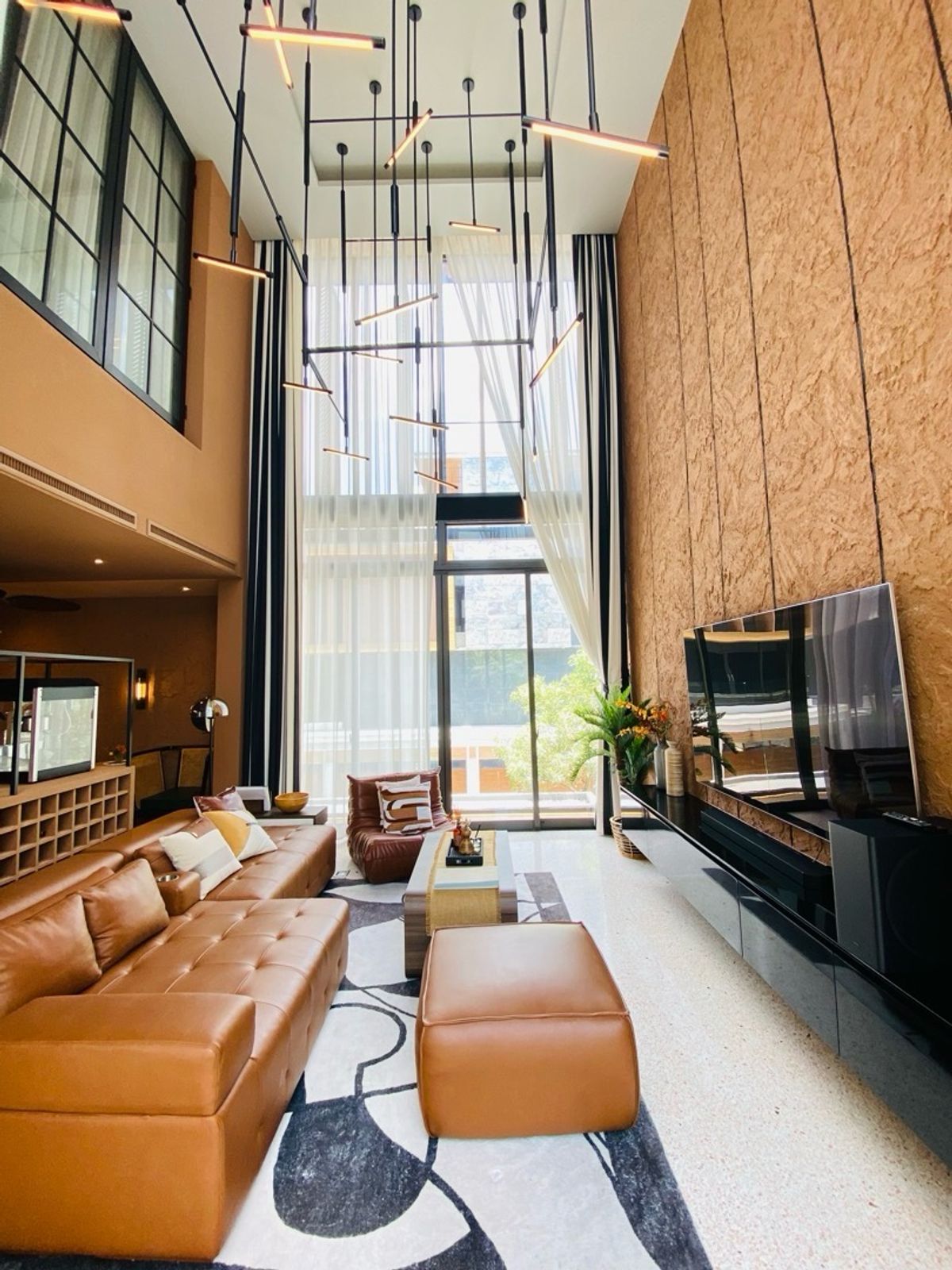 For SaleHouseKaset Nawamin,Ladplakao : 💎 Pinning luxury - superior in every dimension, The Primary V Kaset-Nawamin, a very exclusive project, only 18 houses in a high potential area, with only the last 7 remaining for those who are ready. “Choose the best”