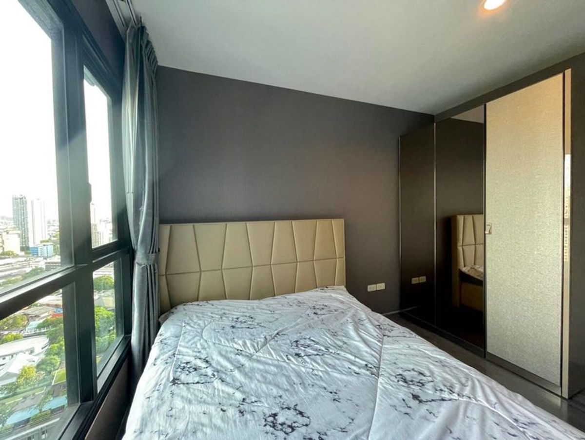 ให้เช่าคอนโดอ่อนนุช อุดมสุข : ชั้นสูง วิวสวย เช่า 1 ห้องนอน 1 ห้องน้ำ The Base Park East