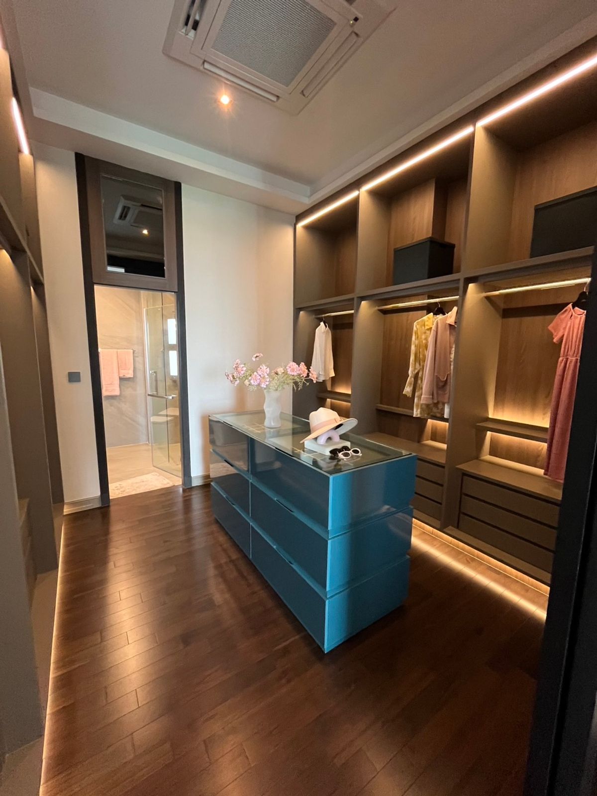 ขายบ้านลาดกระบัง สุวรรณภูมิ : 🏡 ขายบ้านเดี่ยว 3 ชั้น TYPE BETHESDA โครงการ Grand Bangkok Boulevard Yard บางนา — บ้านหรูระดับ Super Luxury ที่สุดแห่งความสง่างาม