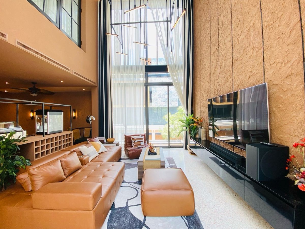 For SaleHouseKaset Nawamin,Ladplakao : 💎 Pinning luxury - superior in every dimension, The Primary V Kaset-Nawamin, a very exclusive project, only 18 houses in a high potential area, with only the last 7 remaining for those who are ready. “Choose the best”