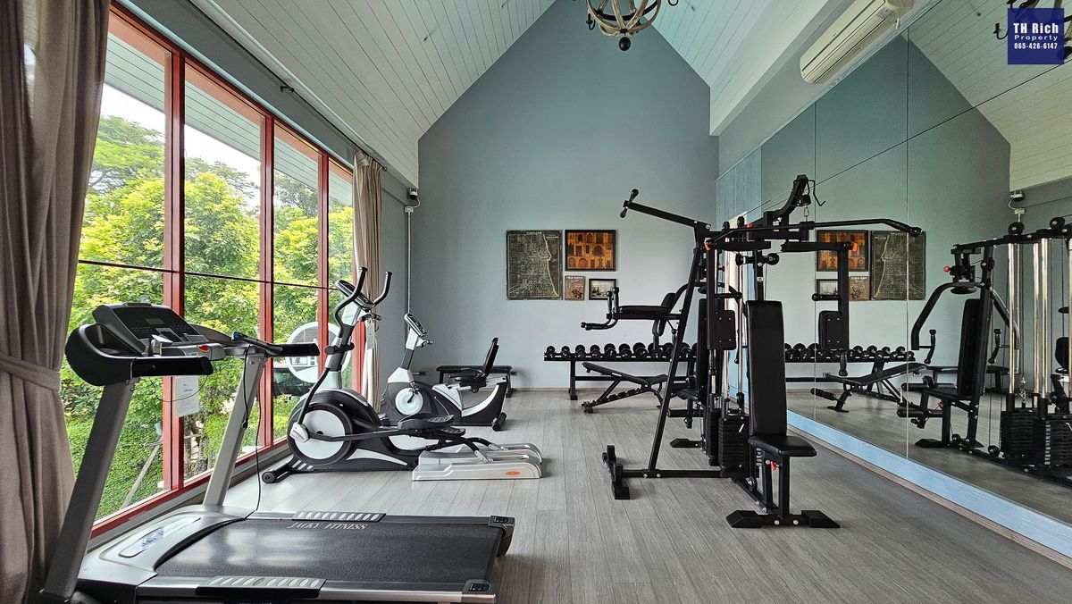 For SaleHouseBangna, Bearing, Lasalle : House for sale in Chaiyapruek Bangna, Km. 7, near Mega Bangna, 3 bedrooms, 3 water, 58 sq.w., complete with good location. Convenient to travel. Price 6.89 Delete.