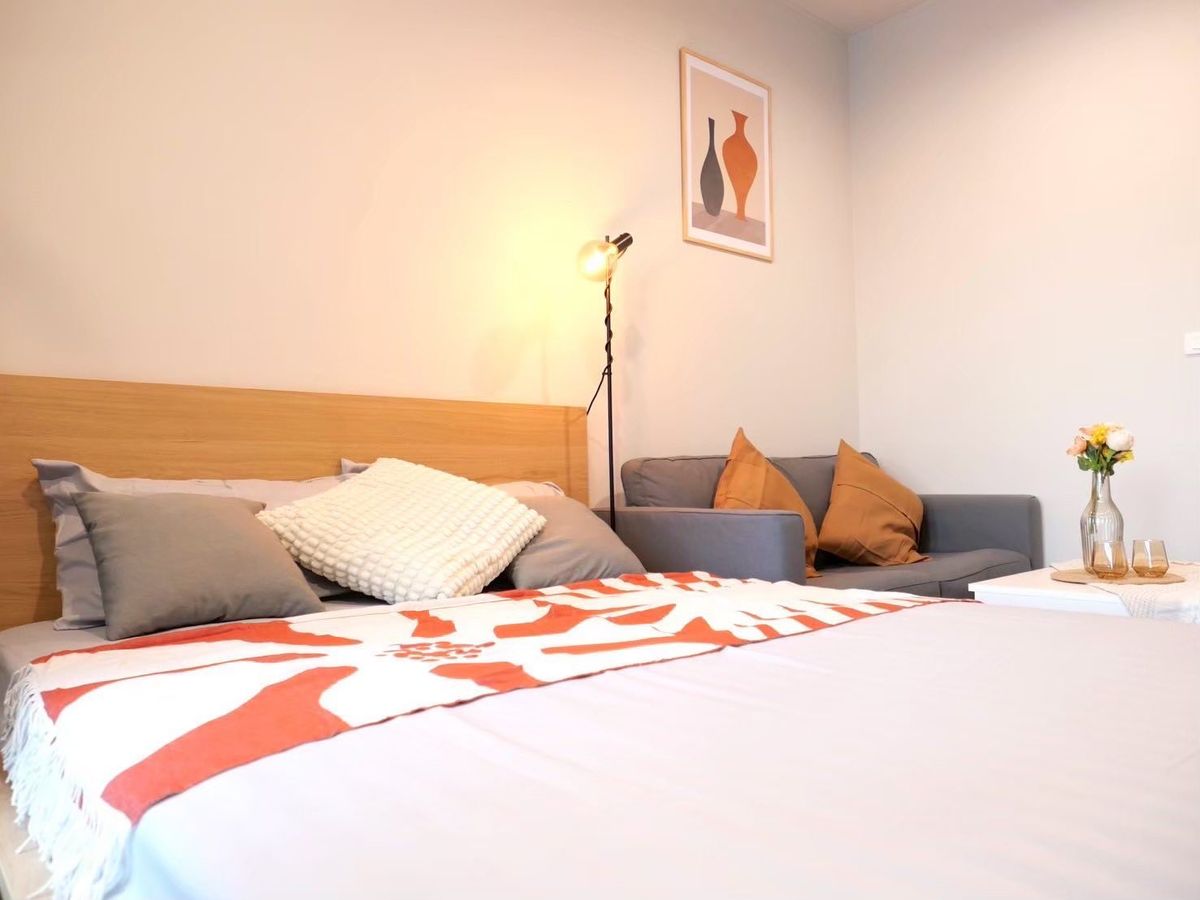 ให้เช่าคอนโดเสรีไทย-นิด้า : ให้เช่า Ideo รามคำแหง - ลำสาลี สเตชั่น ห้องแต่งสวย เฟอร์ครบ พร้อมเข้าอยู่ ราคา 12000 ฿