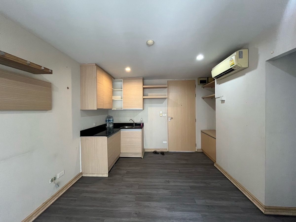 ให้เช่าคอนโดโชคชัย4 ลาดพร้าว71 : ให้เช่า I-Zen Condo ลาดพร้าว | 2 ห้องนอน 1 ห้องน้ำ | ห้องมุม | ขนาด 49 ตร.ม. | เพียง 12,000 บาท/เดือน