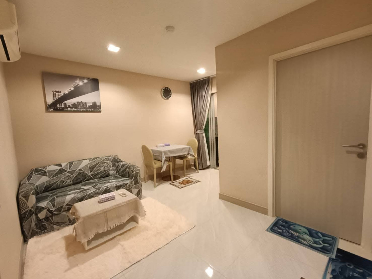 For RentCondoKasetsart, Ratchayothin : The room is beautiful. Swimming pool view ⭐ Rent Metro Luxe Kaset (Metro Lux Agriculture)