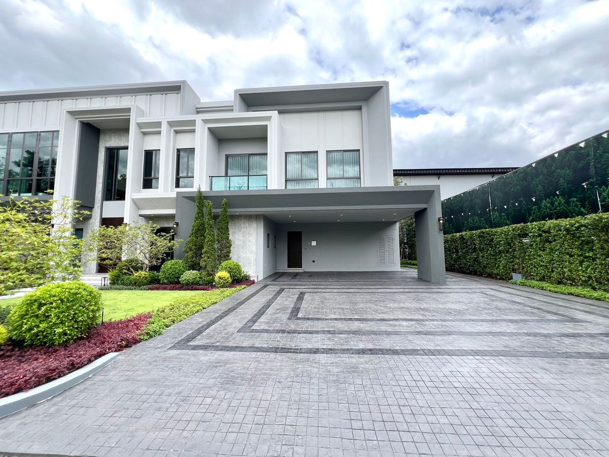 ขายบ้านนวมินทร์ รามอินทรา : 🔥Special price ราคาโปรพิเศษ🔥Bangkok Boulevard Signature รามอินทรา - วัชรพล | บ้านเดี่ยว 2 ชั้น ขนาด 516 ตร.ม. 125.1 ตร.ว. | 4 ห้องนอน 5 ห้องน้ำ 4 ที่จอด เริ่ม 29.9 MB ติดต่อนัดชม Tel.0922635410 (เอิร์ธ)