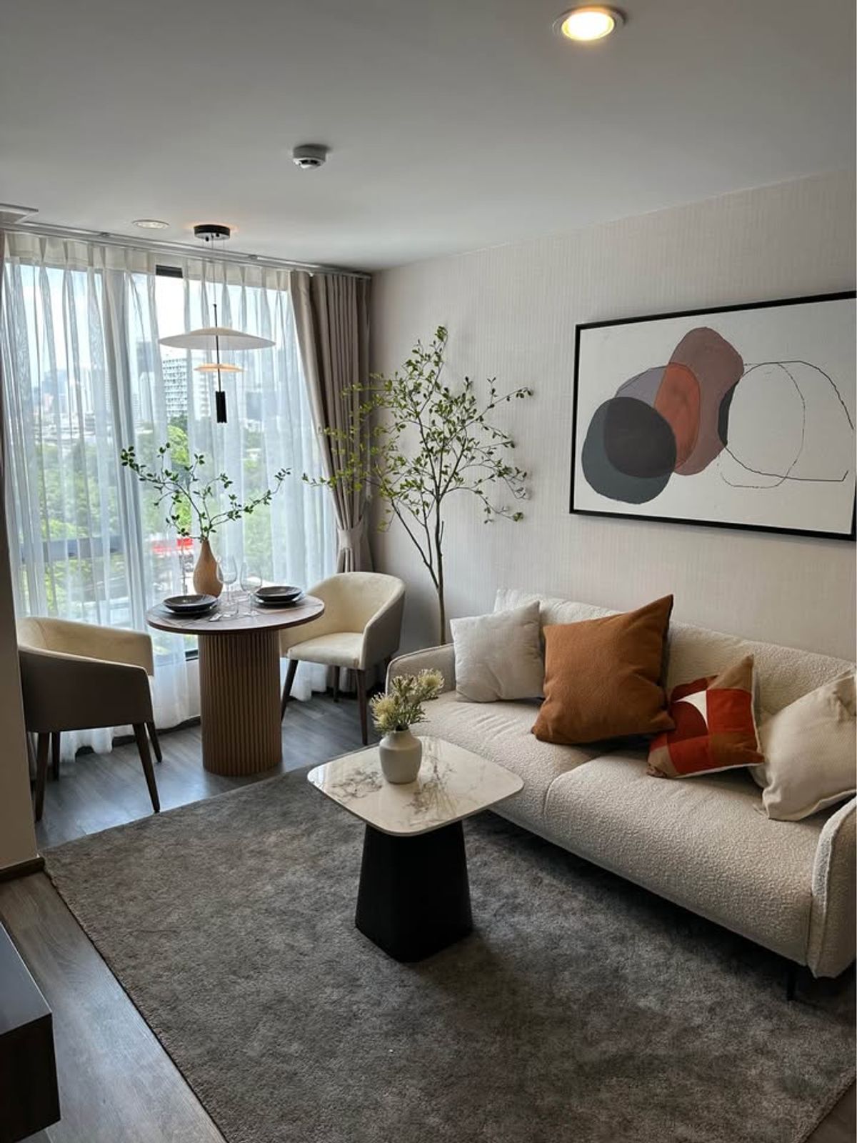 ให้เช่าคอนโดสุขุมวิท อโศก ทองหล่อ : Low Rise ห้องสวย 🏙️(For Rent/ให้เช่า) IDEO Mobi Sukhumvit 40 / ไอดีโอ โมบิ สุขุมวิท 40 