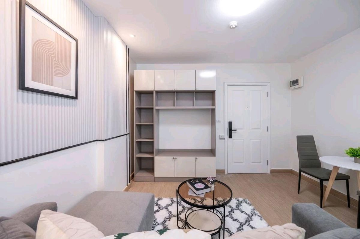 ขายคอนโดเสรีไทย-นิด้า : 🚨 ของใหม่ป้ายแดง! กลิ่นเฟอร์ยังหอมอยู่เลย 🛋เข้าอยู่ได้ทันที ไม่ต้องรอซ่อม ไม่ต้องรอแต่ง 🎯 พร้อมอยู่100% 👉💎 ดีคอนโด รามคำแหง 64 (D Condo Ramkhamhaeng 64)🌳