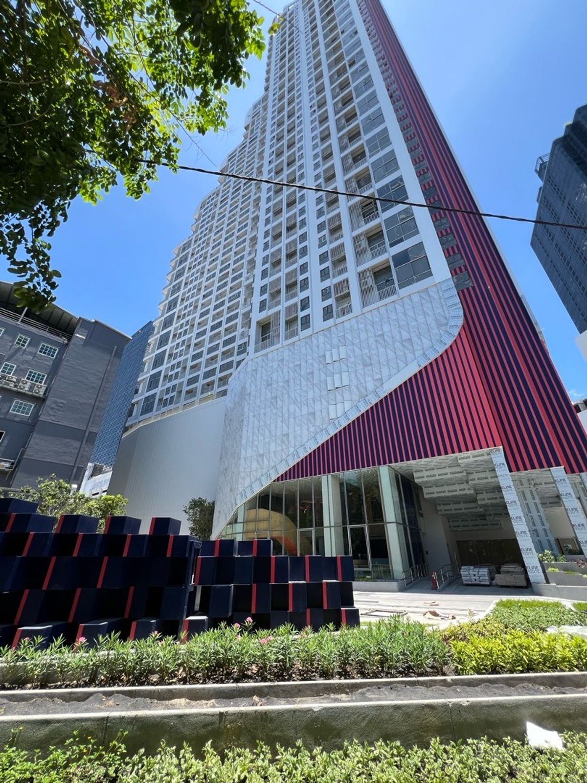 For SaleCondoSilom, Saladaeng, Bangrak : Buy this room like a price of 1 bedroom. 38 sqm. Hot position. There is only one room. Culture Chula. For more information, 062-339-3663