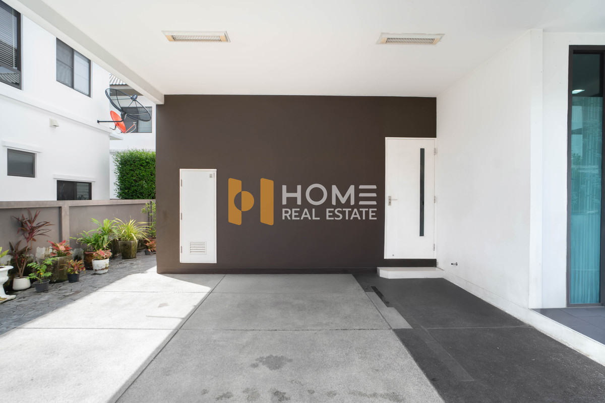 For SaleHouseLadkrabang, Suwannaphum Airport : Answering every lifestyle, corner house that's right for you 🔥 Manthana On Nut - Wongwan 4 / 4 Bedrooms (FOR SALE), Manthana On Nut - Wongwan 4 / 4 Bedrooms (FOR SALE) FON241