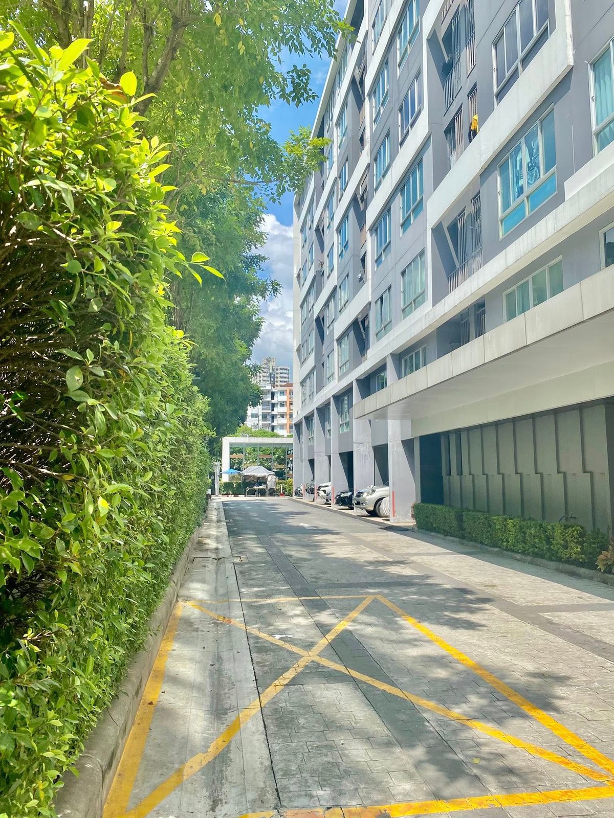 ขายคอนโดเสรีไทย-นิด้า : 🔖D Condo Ramkhamhaeng 64