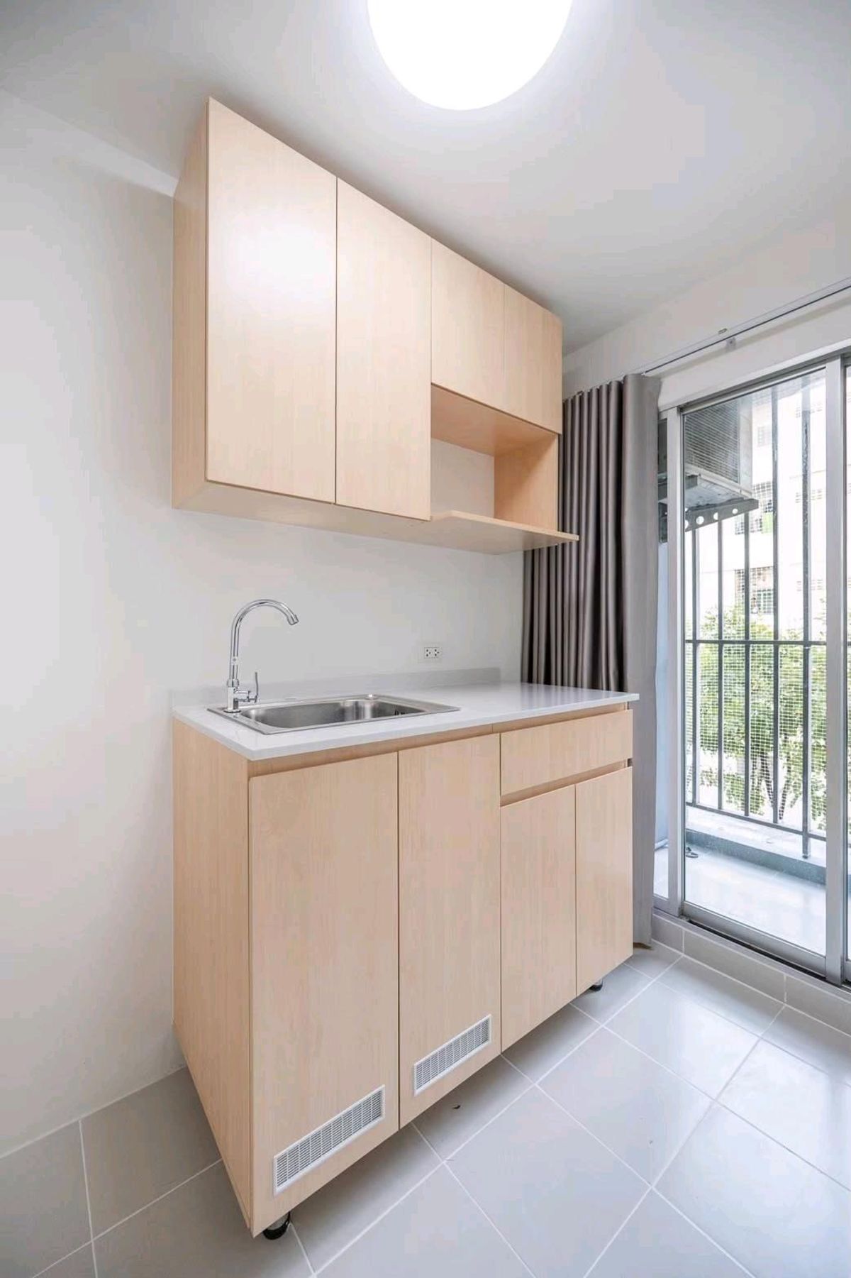 ขายคอนโดเสรีไทย-นิด้า : 🚨 ของใหม่ป้ายแดง! กลิ่นเฟอร์ยังหอมอยู่เลย 🛋เข้าอยู่ได้ทันที ไม่ต้องรอซ่อม ไม่ต้องรอแต่ง 🎯 พร้อมอยู่100% 👉💎 ดีคอนโด รามคำแหง 64 (D Condo Ramkhamhaeng 64)🌳