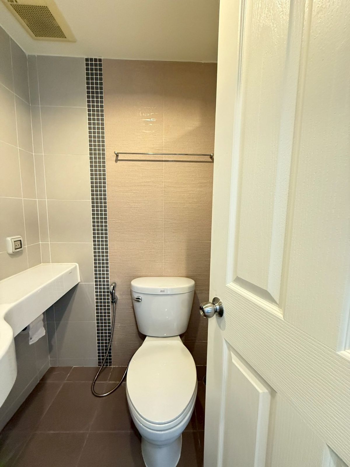 ขายคอนโดแจ้งวัฒนะ เมืองทอง : ขายด่วน!!! 🏙️ ลุมพินี วิลล์ แจ้งวัฒนะ - ปากเกร็ด (ห้องสวย สภาพดี ราคาถูกมากกก  ✨ )