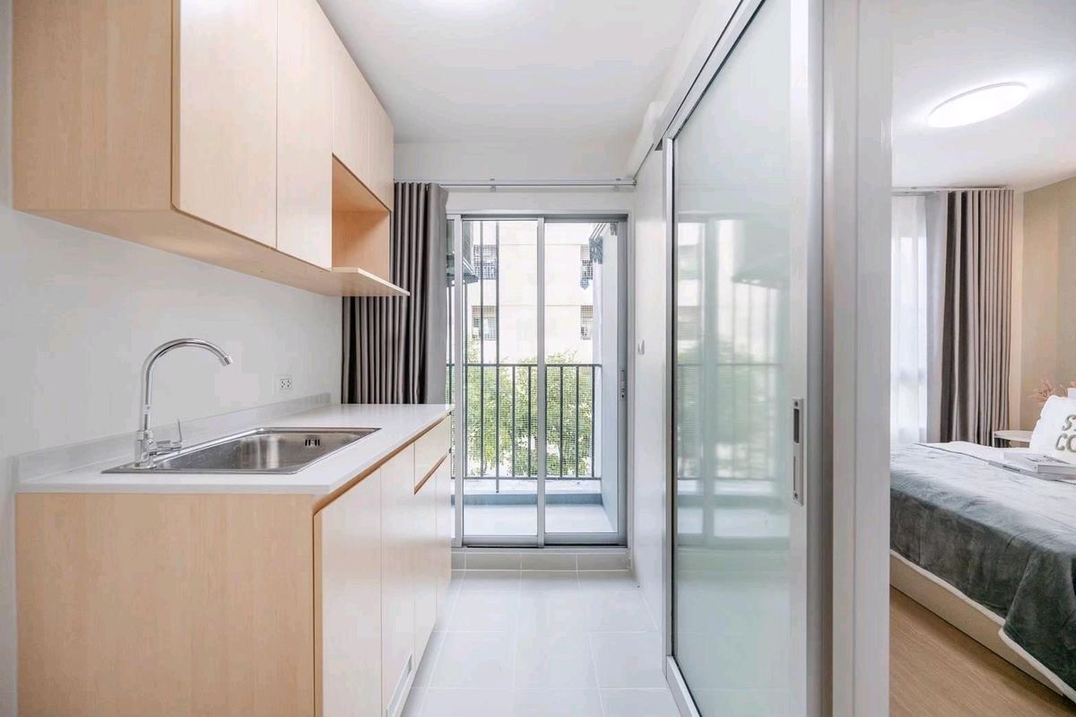 ขายคอนโดเสรีไทย-นิด้า : 🚨 ของใหม่ป้ายแดง! กลิ่นเฟอร์ยังหอมอยู่เลย 🛋เข้าอยู่ได้ทันที ไม่ต้องรอซ่อม ไม่ต้องรอแต่ง 🎯 พร้อมอยู่100% 👉💎 ดีคอนโด รามคำแหง 64 (D Condo Ramkhamhaeng 64)🌳