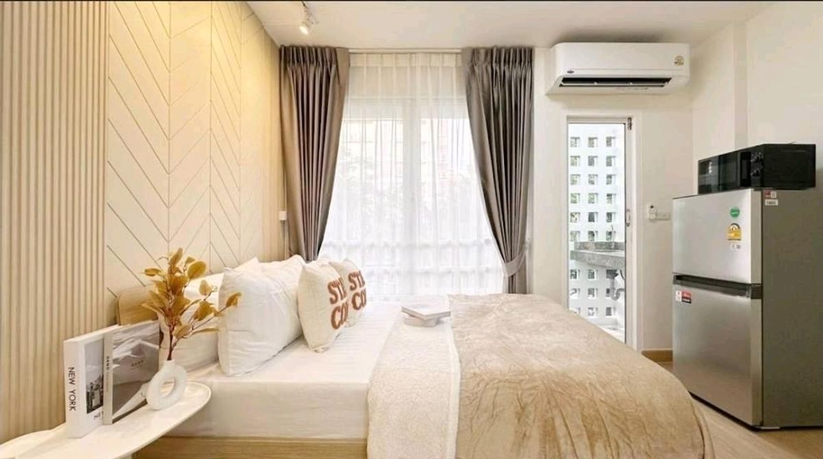 ขายคอนโดพระราม 9 เพชรบุรีตัดใหม่ RCA : ✨️เลิกจ่ายค่าเช่าแพง ๆ แล้วมาผ่อนคอนโดสบาย ๆ กันเถอะ!🌳 i-House Laguna Garden RCA (ไอ-เฮ้าส์ ลากูน่า การ์เด้น อาร์ซีเอ)🌳 ห้องสวย พร้อมอยู่ ทำเลกลางเมือง เดินทางง่ายสุดๆ✨️