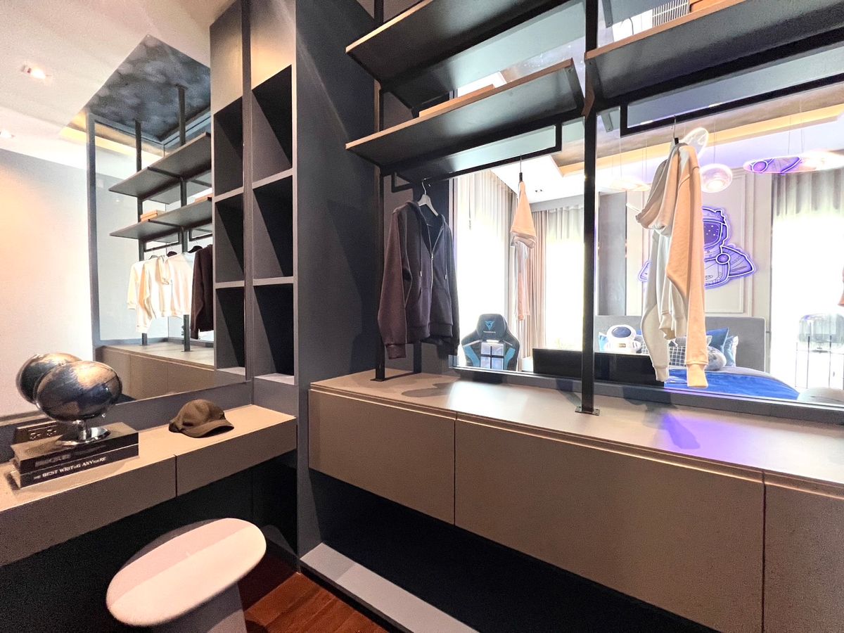 ขายบ้านนวมินทร์ รามอินทรา : 🔥Hot Deal ซื้อตรงโครงการ🔥Bangkok Boulevard Signature รามอินทรา - วัชรพล | บ้านเดี่ยว 2 ชั้น ขนาด 439 ตร.ม. 101.9 ตร.ว. | 4 ห้องนอน 5 ห้องน้ำ 4 ที่จอด เริ่ม 25.9 MB ติดต่อนัดชม Tel.0922635410 (เอิร์ธ)