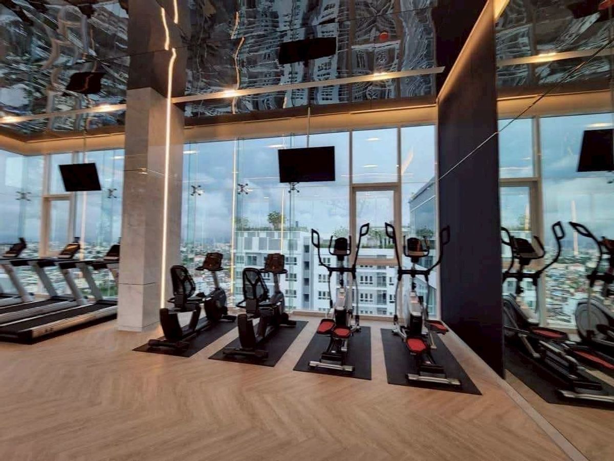 For SaleCondoPinklao, Charansanitwong : ✨ Condo near Siriraj is only 2 kilometers.