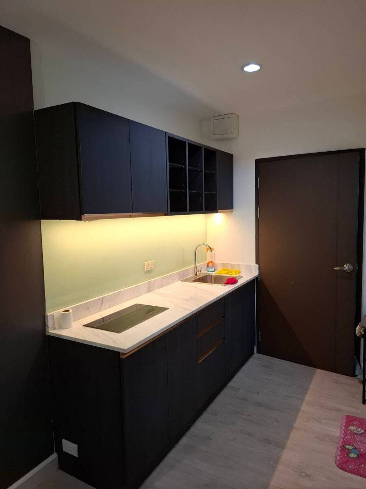 For SaleCondoPattanakan, Srinakarin : Next to the BTS Yellow Line, Hua Mak Station, near the Airport Link