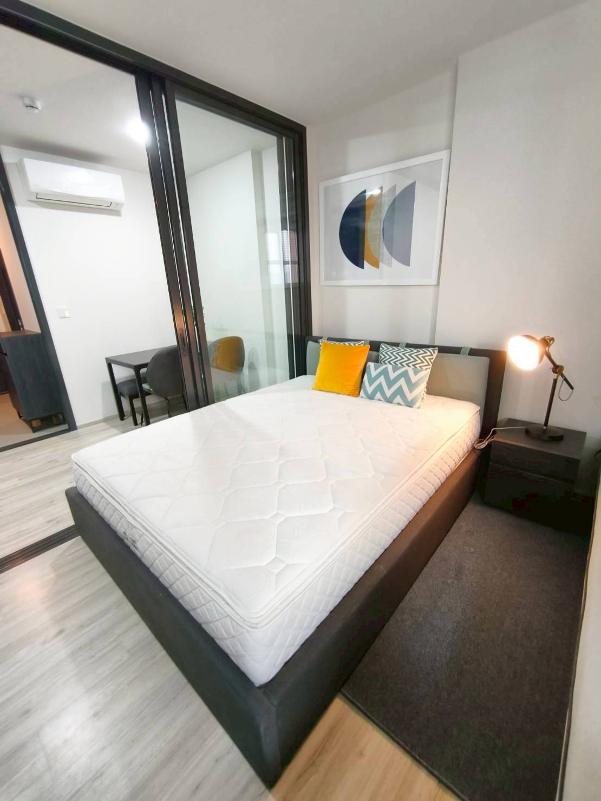 For RentCondoRatchadapisek, Huaikwang, Suttisan : 🔴15,500฿🔴 𝐗𝐓 𝐇𝐮𝐚𝐢𝐤𝐡𝐰𝐚𝐧𝐠┃XT Huai Khwang ✅ near MRT Huai Khwang. Happy to serve. If interested, talk to 𝙇𝙄𝙉𝙀 Come on (reply very quickly):​📱 Property code​ 6812-1307📱: Line ID:@bbcondo88