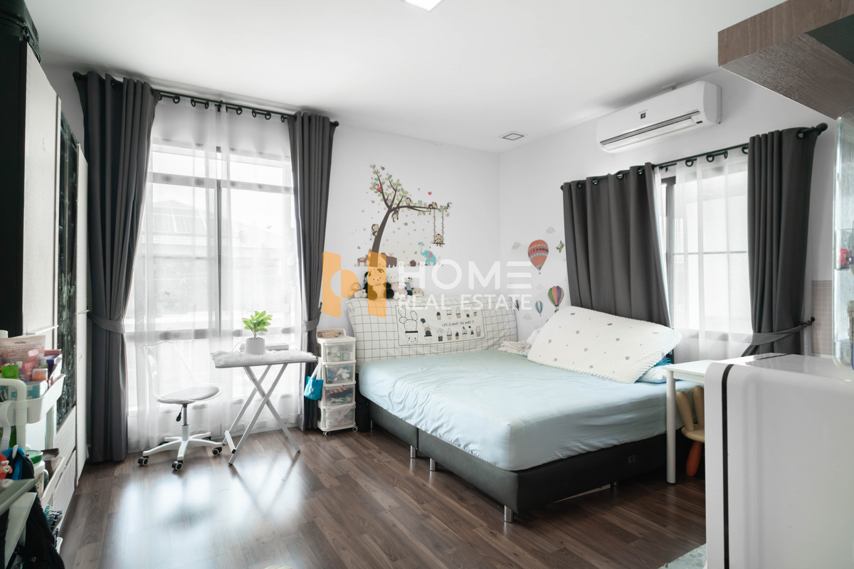 ขายบ้านลาดกระบัง สุวรรณภูมิ : บ้านแปลงมุม ไซส์กลาง แต่ราคาต่อตรว.ดีที่สุด!! 🔥 มัณฑนา อ่อนนุช - วงแหวน 4 / 4 ห้องนอน (ขาย), Manthana Onnut - Wongwan 4 / 4 Bedrooms (FOR SALE) FON241