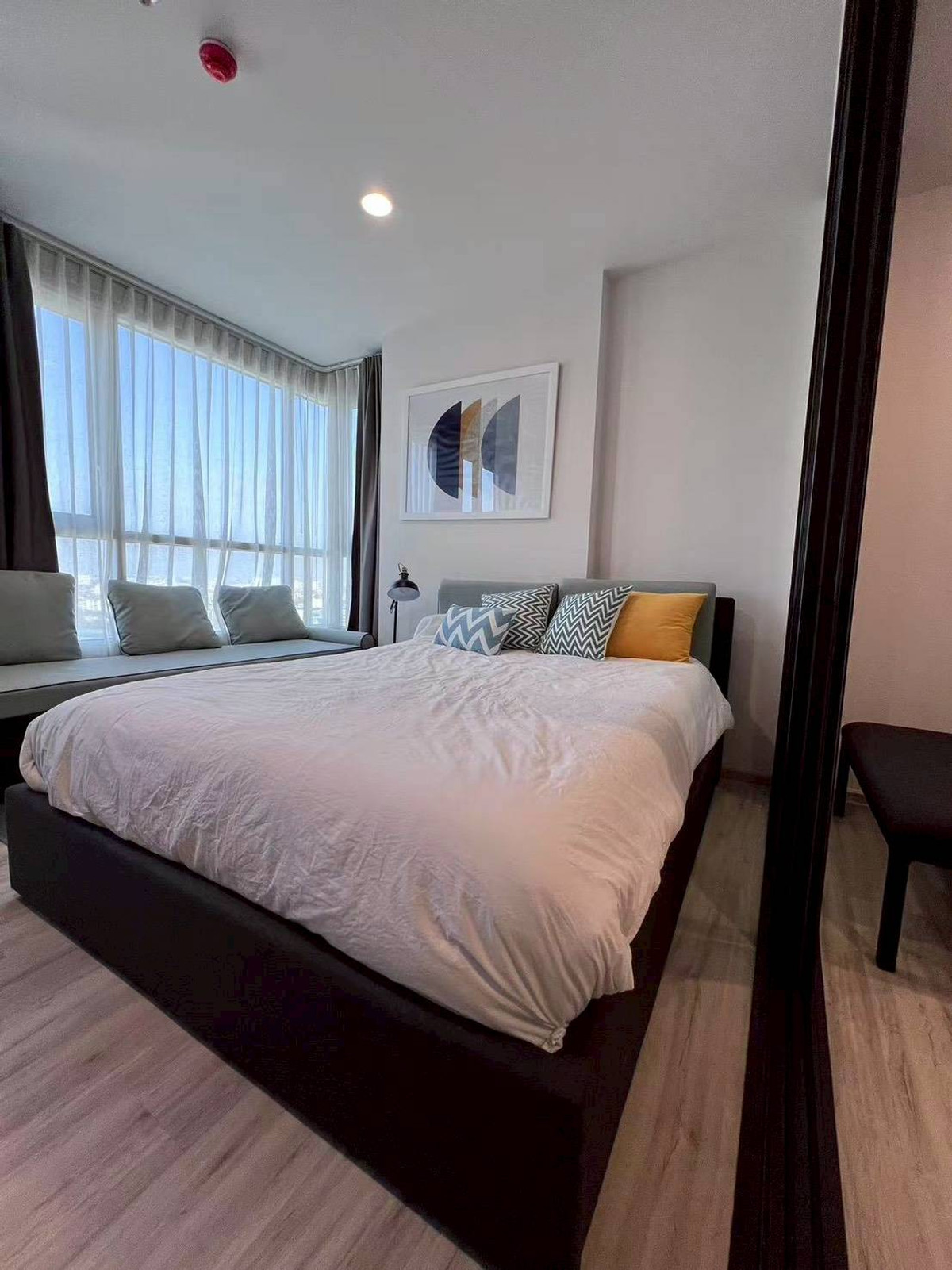 ให้เช่าคอนโดรัชดา ห้วยขวาง : 🔴16,000฿🔴 𝐗𝐓 𝐇𝐮𝐚𝐢𝐤𝐡𝐰𝐚𝐧𝐠┃เอ็กซ์ที ห้วยขวาง ✅ ใกล้ MRT ห้วยขวาง ยินดีบริการ🙏สนใจทัก 𝙇𝙄𝙉𝙀 มานะคะ (ตอบไวมาก):​📱 รหัสทรัพย์​ 6902-2201📱: ไอดีไลน์:@bbcondo88