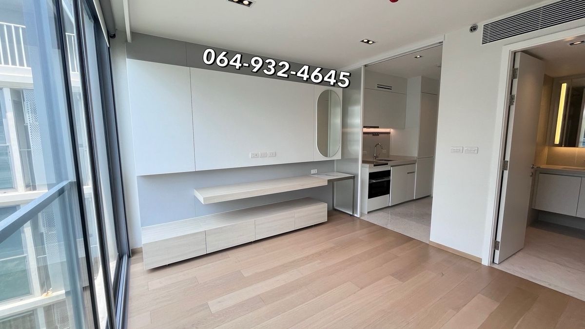 For SaleCondoSukhumvit, Asoke, Thonglor : Pets Friendly Ultra Luxury Condo 1Bedroom 29SQ.M for Exclusive Deal 064-932-4645 Ken