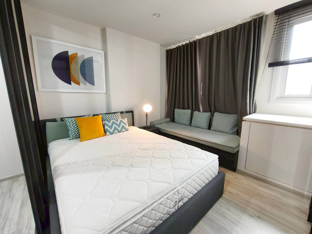 For RentCondoRatchadapisek, Huaikwang, Suttisan : 🔴15,500฿🔴 𝐗𝐓 𝐇𝐮𝐚𝐢𝐤𝐡𝐰𝐚𝐧𝐠┃XT Huai Khwang ✅ near MRT Huai Khwang. Happy to serve. If interested, talk to 𝙇𝙄𝙉𝙀 Come on (reply very quickly):​📱 Property code​ 6812-1307📱: Line ID:@bbcondo88