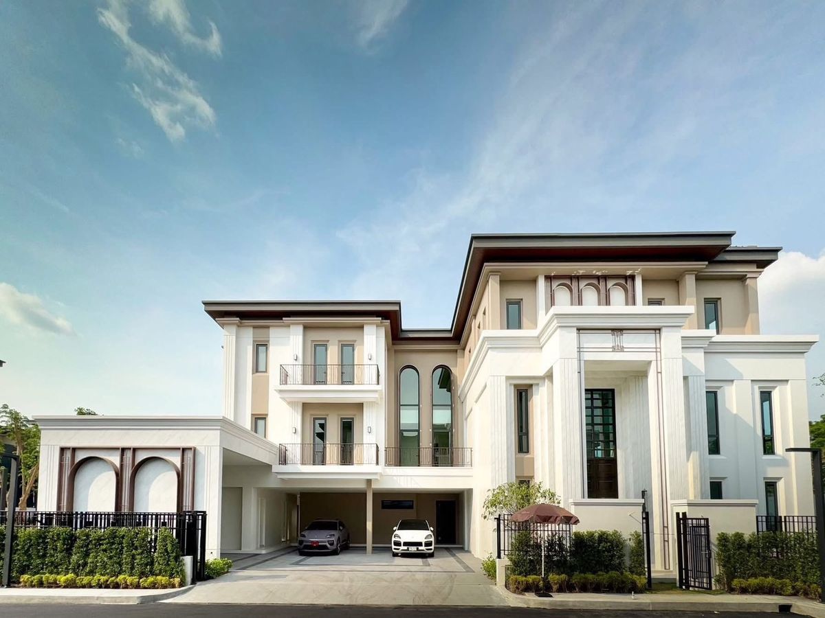 ขายบ้านบางนา แบริ่ง ลาซาล : แปลงโปรโมชั่น 89 ล้าน! Cinq Royal บางนา กม. 7