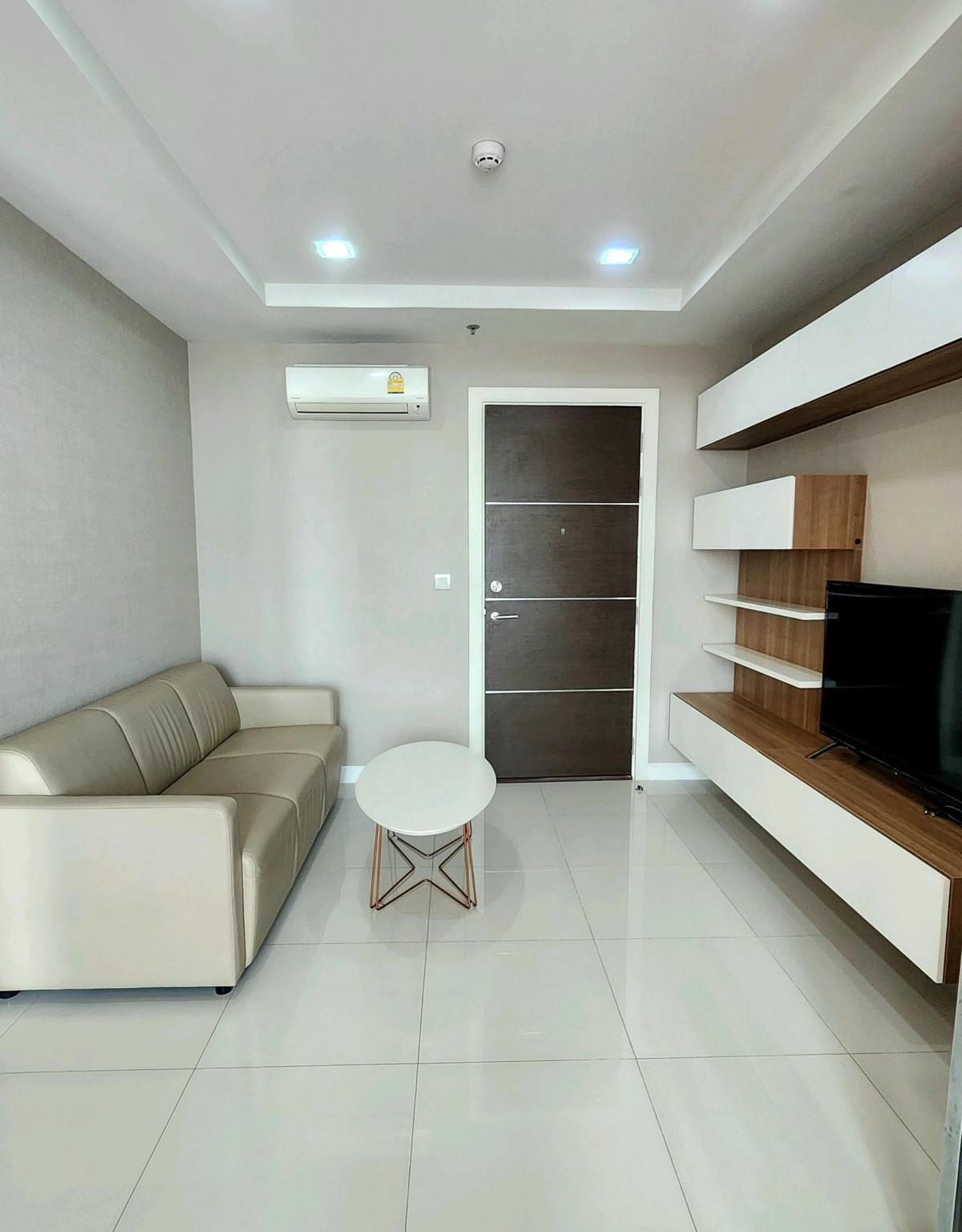 For RentCondoSamut Prakan,Samrong : 1 Bedroom for Rent “The Metropolis Samrong“ Next to BTS Samrong
