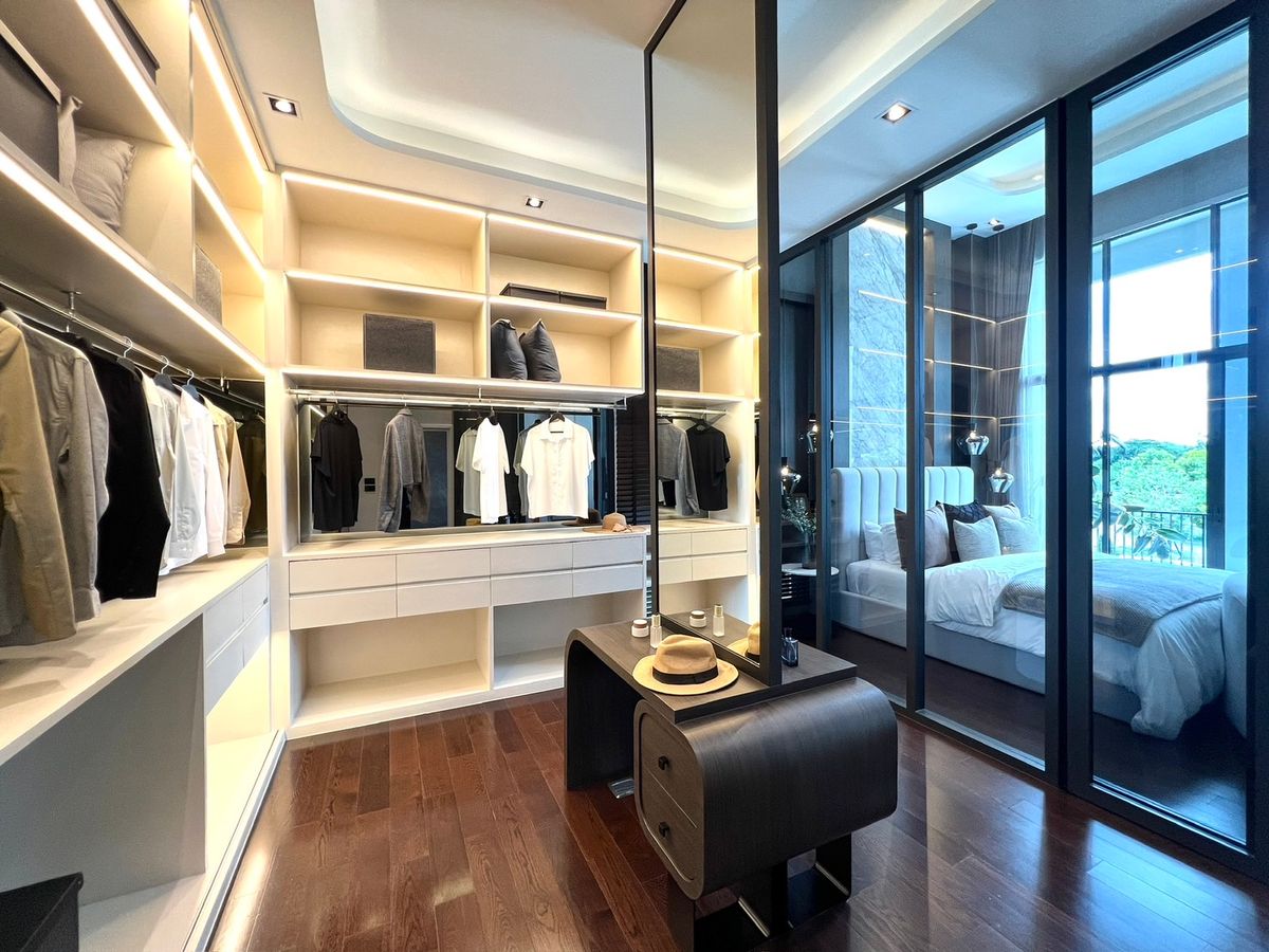 ขายบ้านนวมินทร์ รามอินทรา : 🔥Hot Deal โปรโมชั่นลดโหด🔥Bangkok Boulevard Signature รามอินทรา - วัชรพล | บ้านเดี่ยว 2 ชั้น ขนาด 391 ตร.ม. 87.4 ตร.ว. | 4 ห้องนอน 5 ห้องน้ำ 4 ที่จอด เริ่ม 20 MB ติดต่อนัดชม Tel.0922635410 (เอิร์ธ)