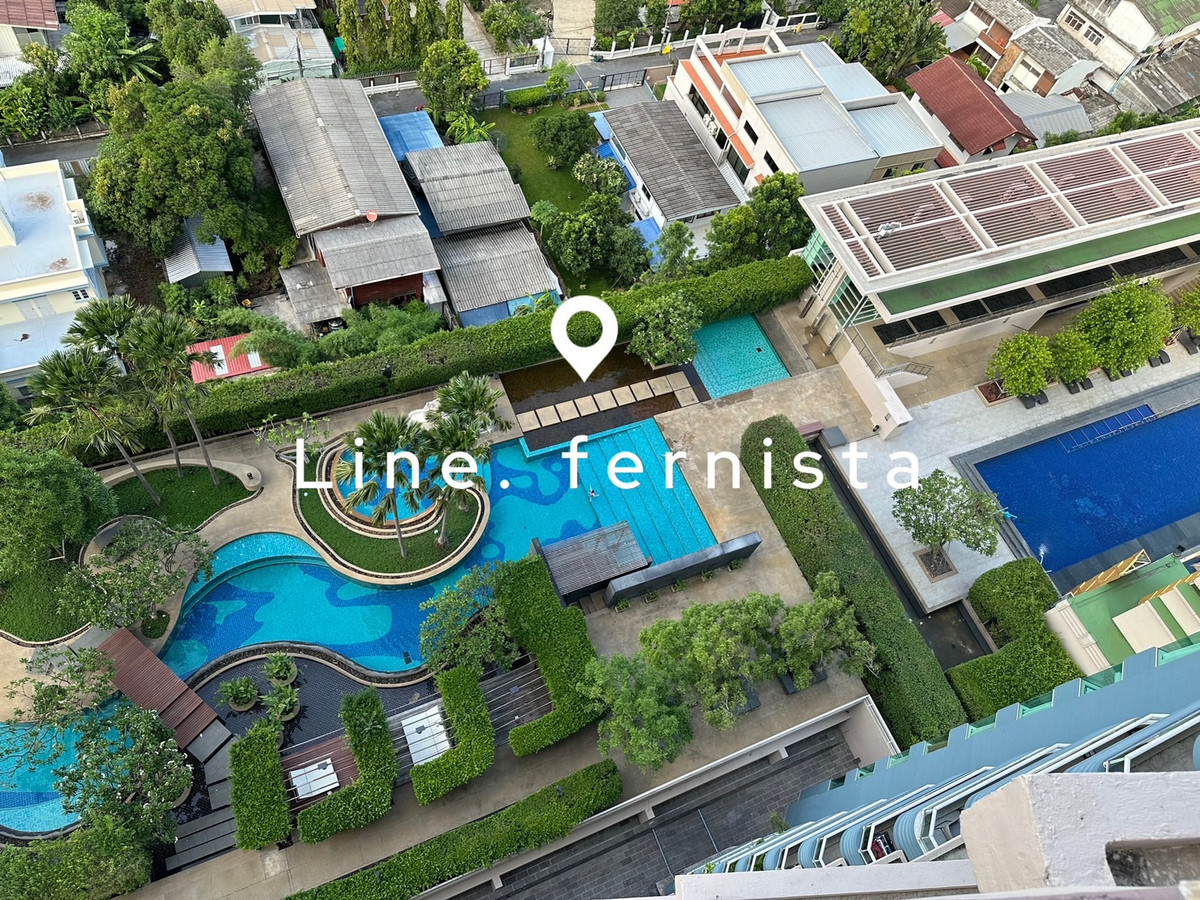 For SaleCondoWongwianyai, Charoennakor : ✨Watermark Chaophraya River✨Best offer 2B 2B size 94 (only 8x,xxx/sq m) River view, Partly furnished, Very good conditioned, Sell 7.8 MB only‼️